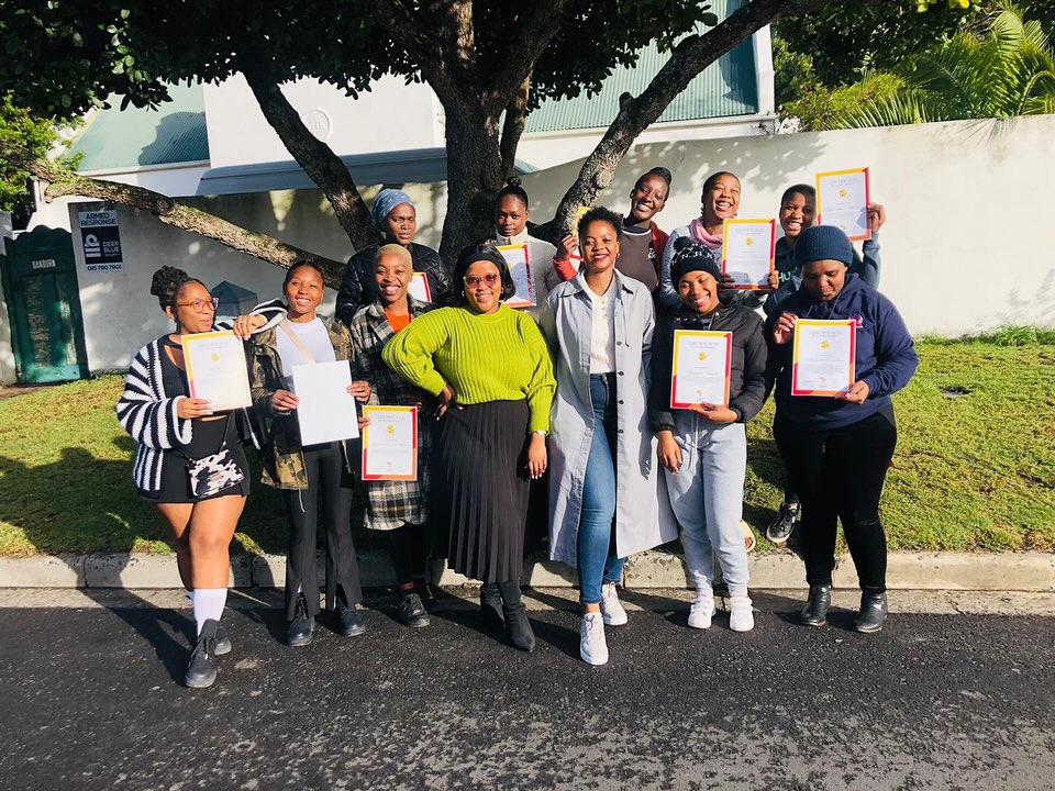 Aweeeee, Certification Day 🌞
Shoutout to our Word & Computer and Internet Basics graduates. We are excited to announce that this ambitious ladies crushed their final exams!
Say hello to a whole new world of opportunities 💛
#africaaweeee #freecomputertraining #skillsforlife #futurehub