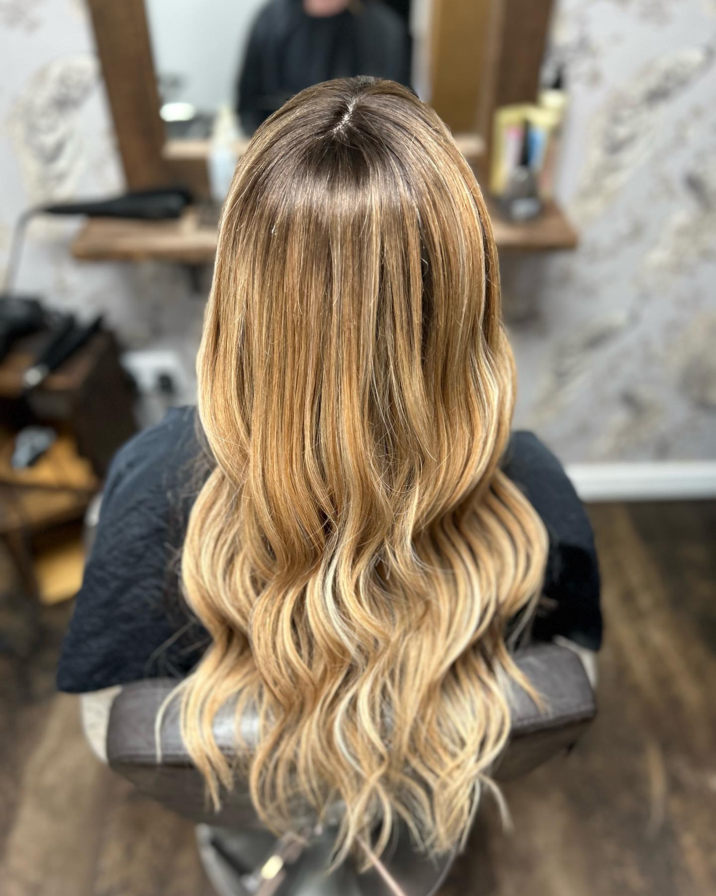 New Lace Integration System for this lady today. We’ve went for a golden balayage look in 20 inches. She will wear this all the time and see me regularly for her maintenance. .
.
.
.
.
.
#lacetopwigs #lacefrontwigs #lacewigs #wigs #lacefrontal #alopecia #areata #hairloss #hairreplacements #bespokewigs #customcolouredwigs #handmadewigs #wigbuilding #hairintegration #laceintegration #hairextensions #weave #hairlossspecialist #trichologist #trichology #hairlosssolution #hairlosssalon #hair #femalepatternbaldness #femalepatternhairloss