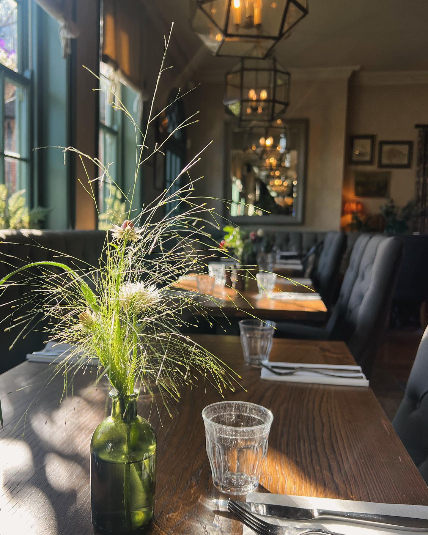 🚗✨ We would like to inform our valued guests that we have implemented a new parking system in our car park to ensure that spaces are exclusively available for our patrons. Recently, we have experienced significant challenges with improper use of our private customer parking area, particularly due to changes in the Shere village car park regulations.
To address this issue and to enhance your experience, we have introduced a simple and efficient parking solution. We kindly ask for your cooperation as we transition to this new system. Detailed instructions will be provided on-site to ensure a smooth process for all our guests.
Thank you for your understanding and support as we work to maintain a welcoming environment for everyone. We appreciate your continued patronage! 🥂
@thebrayshere #ParkingUpdate #CustomerCare #ThankYou