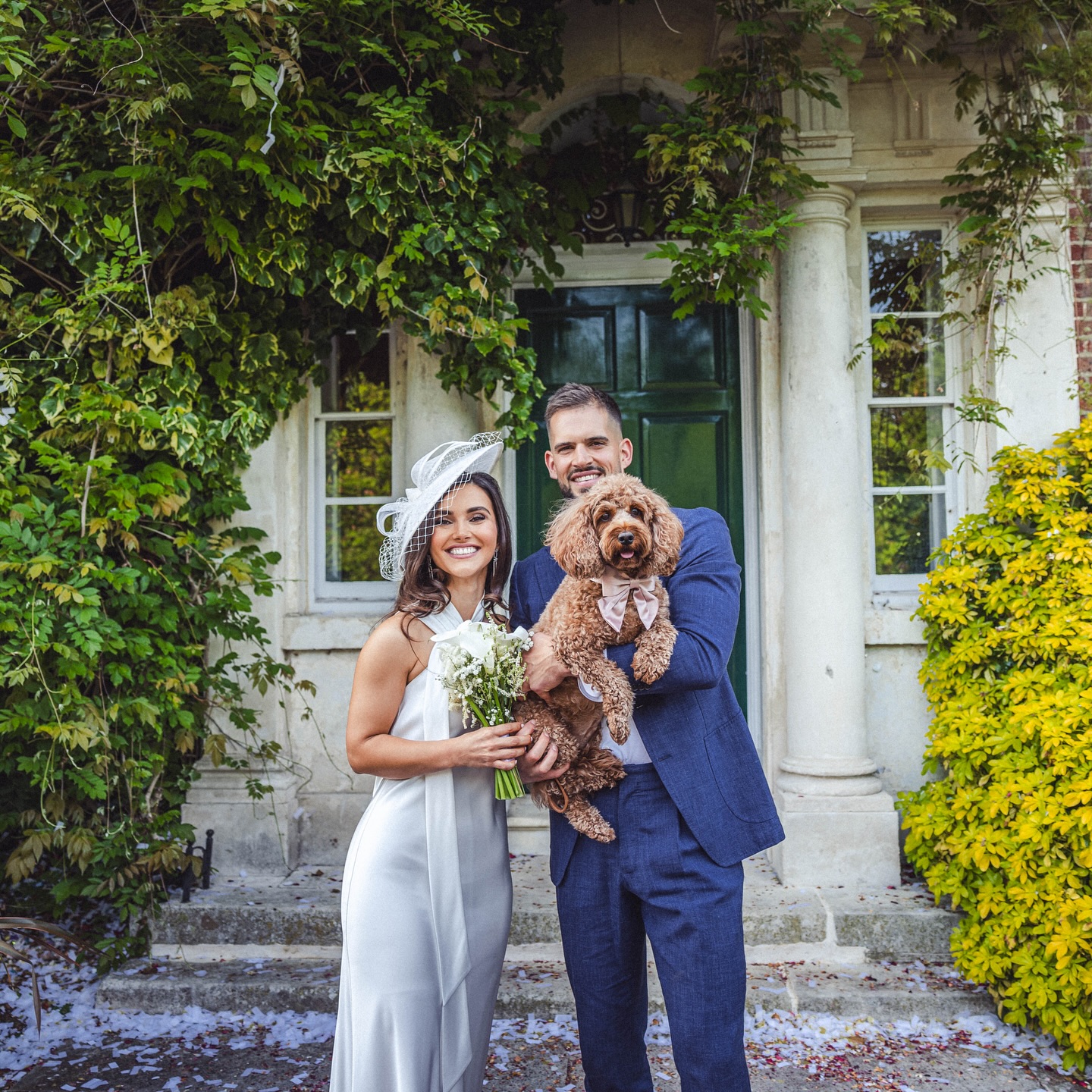 A story of a very important guest, who definitely had a PAWfect wedding day ๐
The most special day of @sibscyr & @williamalexanderallen ๐๏ธ