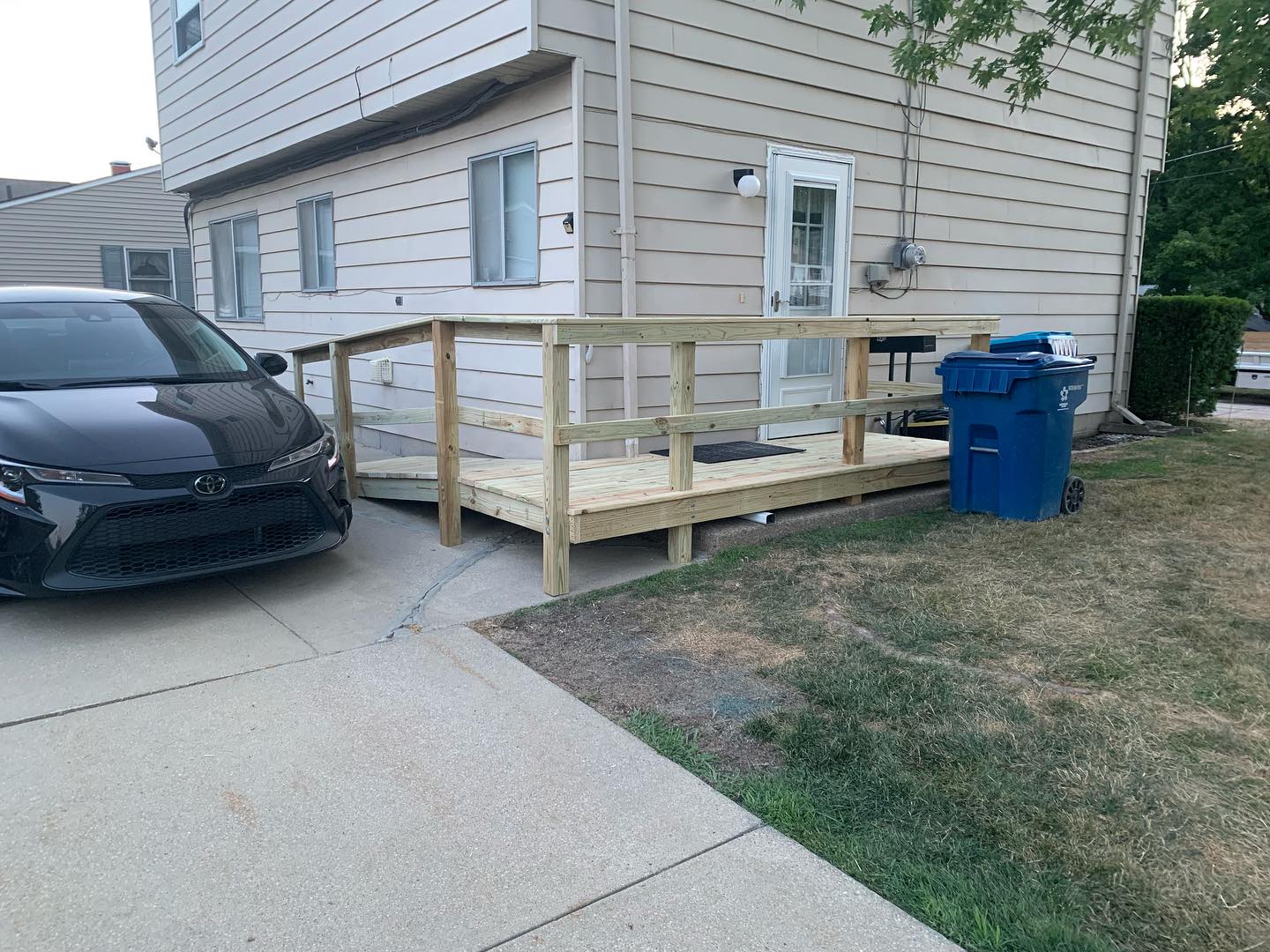 Have a need to add a ramp in place of your existing entrance stairs or porch?
Give us a call for a free estimate at (440) 290-9136.