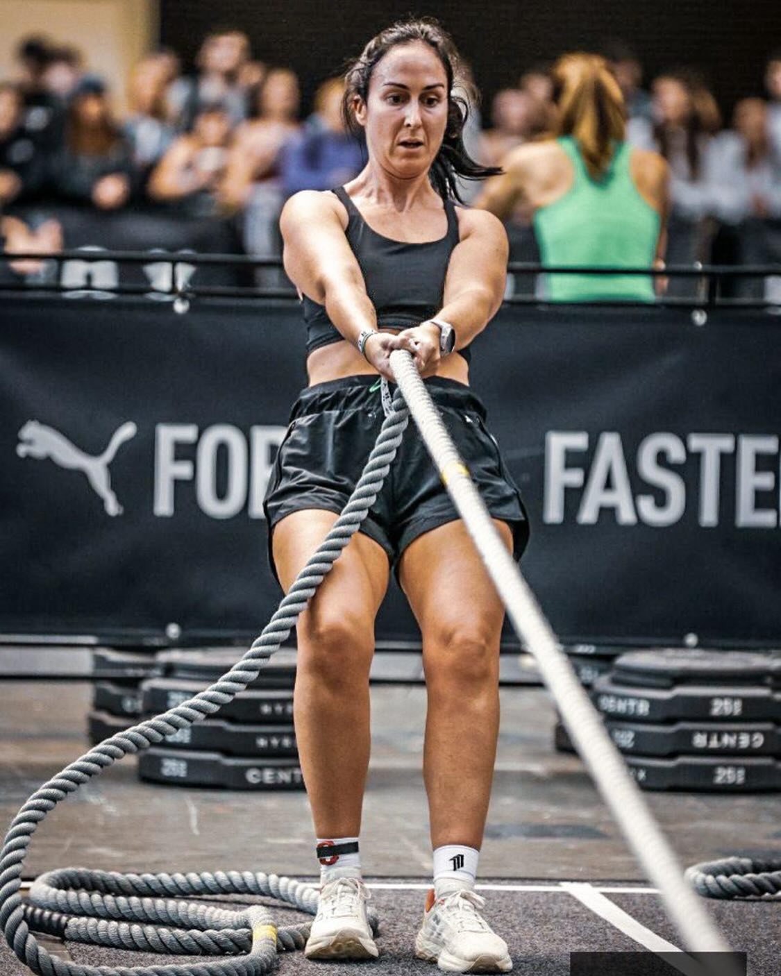 Whatโs hyrox?
A mix of running and functional exercises, Hyrox races challenge participants with 1k runs followed by rigorous workouts like sled pulls and sandbag walking lunges.
Aileenโs journey from newbie runner to smashing her previous race time by 15 minutes in just one year is a credit to her dedication and mental grit. Her schedule included six days of structured training focused on a variety of aspects of fitness but the huge emphasis was on running building the engine and then getting speed into the legs on the later phases of the program.
This isnโt about the time itโs about setting goals and staying consistent week in and out.
Huge shoutout for showing us whatโs possible with hard work and the right training plan.
#ironcastfitness #hyrox #runliftconquer #endurance #strength