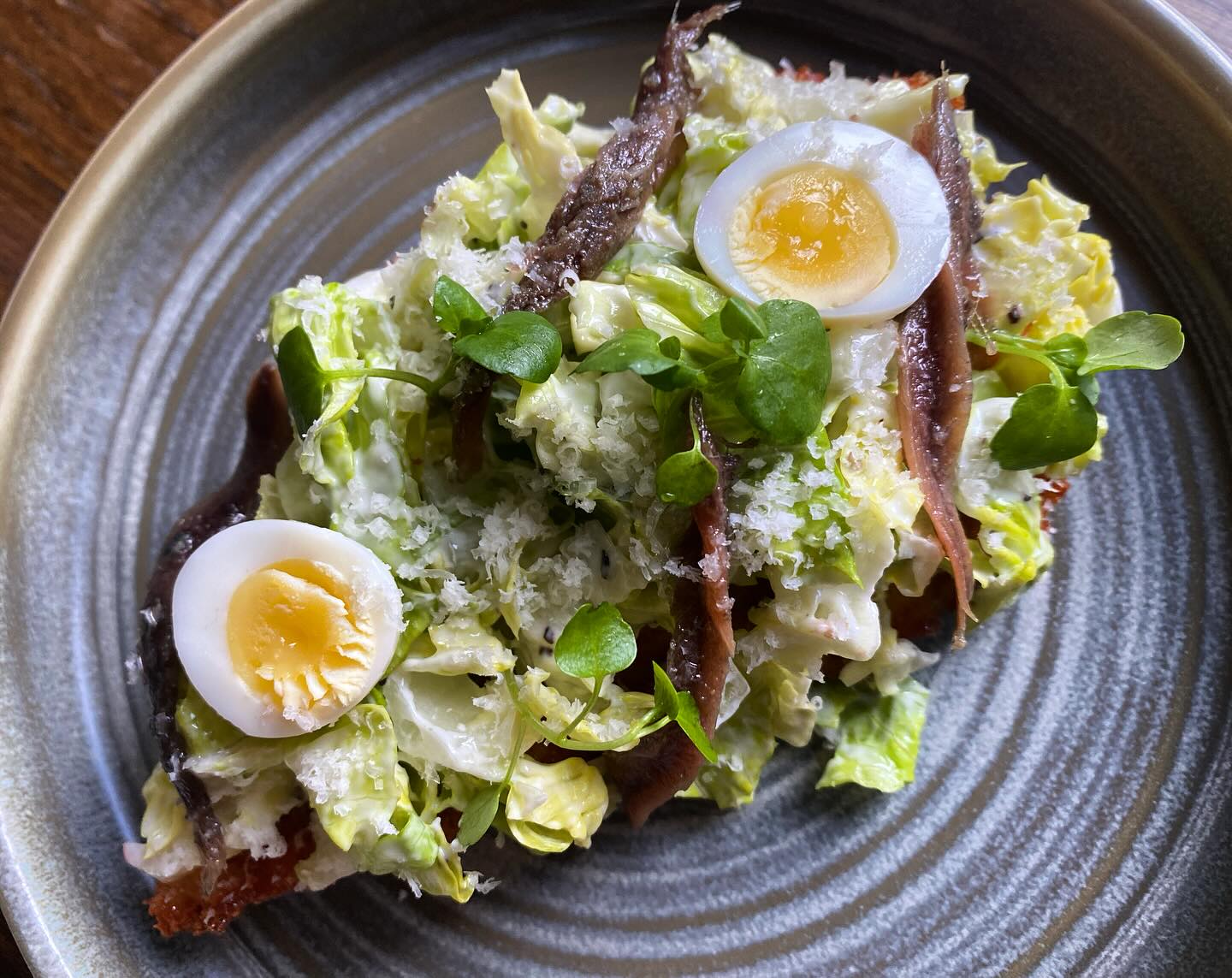 Hail Caesar!
This is our Chicken Caesar Schnitzel and boy is it a winner! Don’t believe us…pop in and try it for yourself! We have a fantastic selection of small plates on the menu, but the Schnitzel is by far the most popular! 🙌
#surreypub #surreyfood #countrypub #schnitzel #caesar #caesarsalad #lunch #smallplates #surreyfoodie #pubfood #pubgrub #shere #sherevillage #yum #food #foodie #surreylife #surreyhills #gastropub #chef #delicious