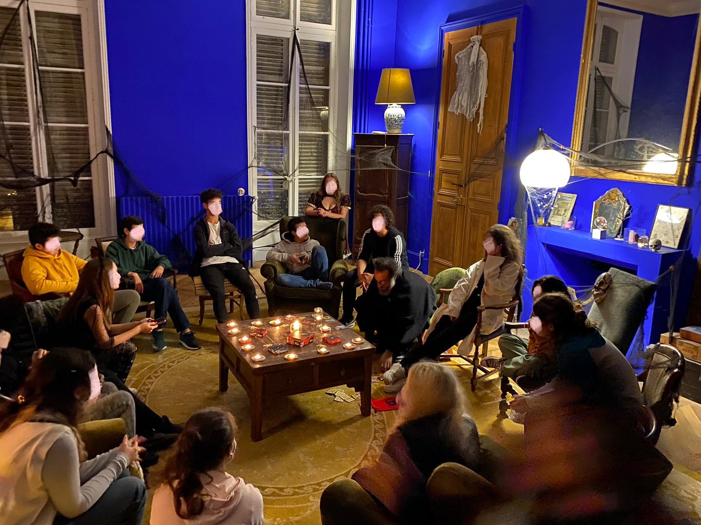 Soirée 🐺🔍
@ludobeauce