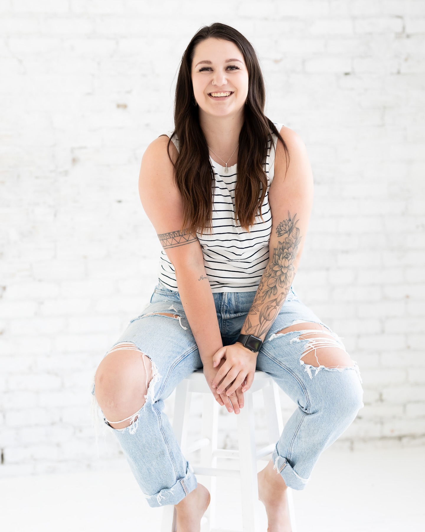 ✨ Member feature with @holly.merakistudio at @theguildstudios. Make sure to follow their account for updates and more information! ✨
“Hi! My name is Holly Abrahamson, I am the owner of Meraki Studio here in Saskatoon Sk! I am now going into month 6 of being at The Guild! I have been in the hair industry now for 5 years and I love every minute of it. I stumbled into hair, decided to give it a try and fell in love with the idea of helping people, building connections and never feeling like I’ve worked a day since. This is my passion.
I love continuing my education and growing behind the chair. This industry is constantly changing and I am constantly taking new classes to give my clients the best services. I specialise in colours - blonding, brunettes and coppers, extensions and I LOVE my men’s cuts.
I’m the oldest of 4, and you will hear me talk about my family a lot as they’re some of my best friends. In the winter I play hockey and work for the Saskatoon Blades while in the summer I live at the lake and on the golf course. In the fall you can find me in a blind or scouting for deer. I’m a small town girl living in the “Big City”.
I can’t wait to see you in my chair 🤍”
▪️We are currently a full house with all private suites occupied! Use the link in our bio to get on the waitlist if you are interested in having your business join this community in the future!▪️