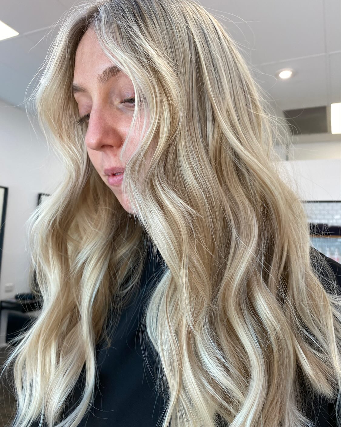 2024!!!
I am that excited to be back creating hair! I can’t wait to see what 2024 has in store, I just have a feeling it’s going to be a special one 🖤
Starting the year slaying hair already! 💇🏼♀️