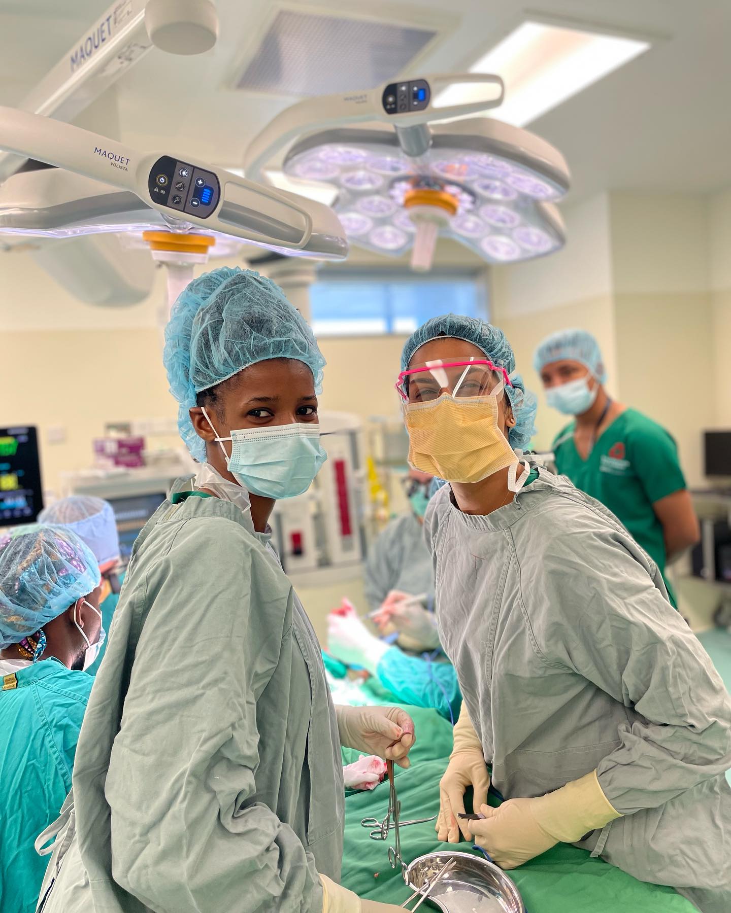 We had a very busy and successful week! This trip served as a wonderful reminder of why we do what we do.
We operated on 25 patients many of whom had very severe injuries compromising physical function and appearance (including two very TRAGIC situations of domestic violence and child abuse).
We also did a tremendous amount of TEACHING. We had 9 local surgical residents with us, 4 in plastics from the Muhimbili public hospital) and 5 general surgery residents. A wonderful female pediatric surgeon, Mona from Zanzibar and a delightful woman orthopedic surgeon named Helen also joined us to learn plastic surgery techniques that would improve their patient care. Our nurse educator Michele also taught the nursing team. On our last day, we had a city-wide symposium in which the residents presented cases and it went very well.
We continue to build deep abiding friendships and one program like this will benefit thousands of future patients.
These women surgeons and the Doctor Residents are incredibly talented and their dedication will inspire future generations of female doctors and the patients they serve.
It was enormously satisfying and a true JOY for us to perform these surgeries along side the team in Dar es Salaam and knowing that we helped in a way to build confidence and skillsets is beyond rewarding. It’s incredible to see what we can learn from each other 🤍
With enormous Gratitude to 🙏🙏🙏
Sisawo Konteh, the whole AKHD team and Dr. Edwin Mrema and the Muhimbili surgeons
@drtraceyathompson @nobert255 @maritcatherine @nic.lindenblatt @shabbir4001294 @ju_ju_beee @andrea.pusic @agakhanhospitaldsm @reconstructingwomenintl @kavirangmd @323shell @irenekilenzi @karevblessing @martinagreminger
#reconstructingwomeninternational #donate #womenhelpingwomen #help #nonprofit #nonprofitorganization #
@reconstructingwomenintl @drtonizhong @nvlmedicalaesthetics @dr.neuhannlorenzplasticsurgery
@dr.sarah_isenburg @katharina_isenburg @caitg.kwok @lhelliwellmd @pursuitofhapp.ines @maryanneog @rita_joana @mariechristinematthieu @agakhanhospitaldsm @just_geofrey