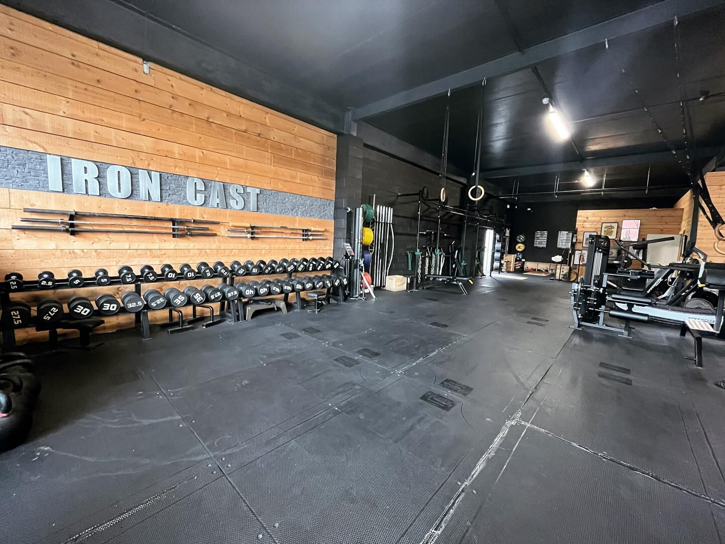 Ironcast Fitness is looking for a passionate and dedicated personal trainer to join our team!
If youโre enthusiastic about helping others achieve their fitness goals and looking to train your own clients, this opportunity is for you.
What We Offer:
๐น A dynamic and supportive work environment
๐น State-of-the-art equipment and facilities
๐น Flexible hours, with a few dedicated hours per week in the gym
What Weโre Looking For:
๐ธ Certified Personal Trainer with relevant qualifications
๐ธ Excellent interpersonal and motivational skills
๐ธ Ability to train and inspire clients of all fitness levels
๐ธ Commitment to maintaining a positive and energetic atmosphere.
Apply today by sending your resume and cover letter to Ironcastfitness@icloud.com