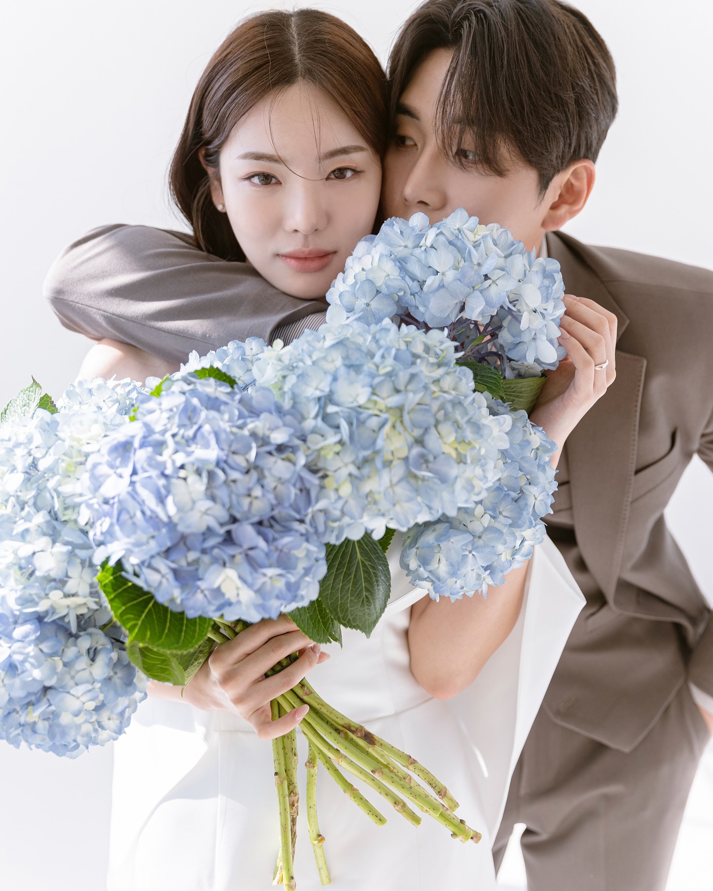 🦋YOUR DREAM KOREAN PHOTOSHOOT🦋
At Studio Wonkyu+, we work with our global partners to provide the ultimate couple, pre-wedding, engagement photoshoots in Korea.
Renowned as one of the most famous studios in Korea and featuring some of the top celebrities in K-Drama and K-Pop history.
Let us build your dream photoshoot by using the same photography studios and beauty salons used by top Korean celebrities, together with a spectacular range of designer wedding dresses to choose from.
Your own K-drama moment 🌟
Be the star of your own dreams!
💌 DM us if you have any questions, OR visit our website via link in bio to find out more!
•
•
•
#koreaprewedding #koreaphotography #couplephotoshoot #koreancouplegoals #thingstodoinkorea #overseaswedding #studiowonkyuaustralia #koreawedding #sydneyweddingphotographer #sydneyasianmakeupartist #sydneybrides #melbournebrides #asianengagement #sydneyprewedding #bts #behindthescenes🎬 #kdramalovers #kpopaesthetic #kpopidol #korea #koreanphotographer #koreanphotoshoot #韩国婚礼摄影 #seoultrip #koreatrip
#prewedding #koreawedding #韩国婚礼 #asianwedding #asianweddingideas #overseasphotographer #koreaprewedding #koreaphotography #couplephotoshoot #koreancouplegoals #thingstodoinkorea #overseaswedding #studiowonkyuaustralia #koreawedding #sydneyweddingphotographer #sydneyasianmakeupartist #sydneybrides #melbournebrides #asianengagement #sydneyprewedding