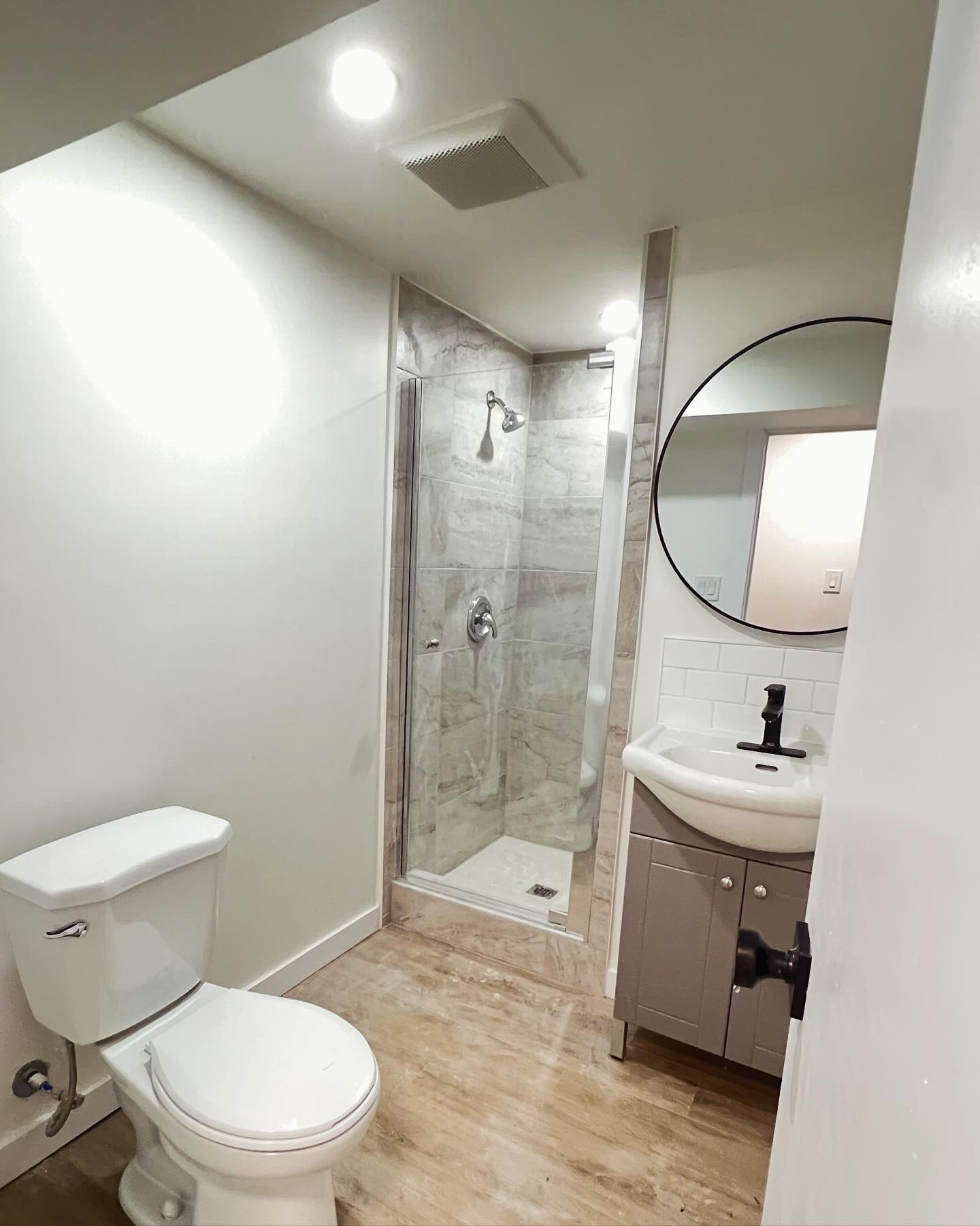 2 bedroom basement rental unit complete gut and renovation in Toronto! - bathroom #renovation #constructiontoronto #contractorsofinsta #toronto #basementdesign #basementremodel #kitchenrenovation