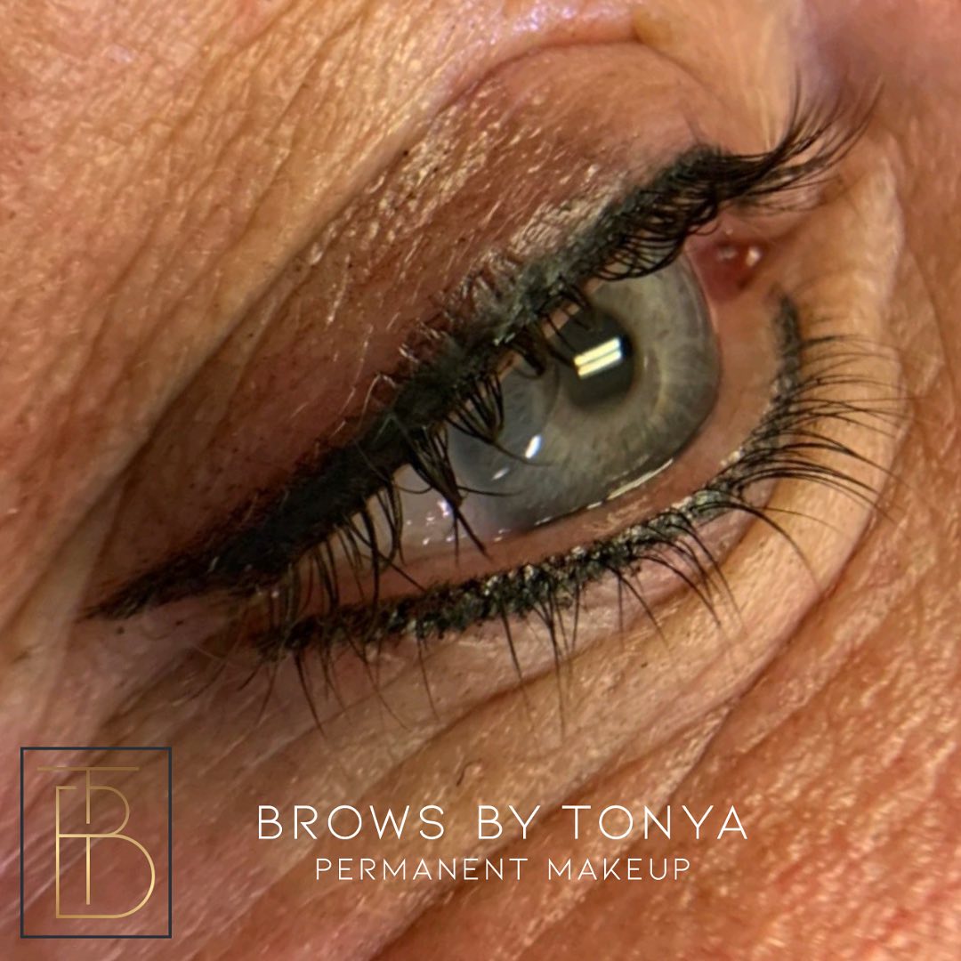 #permanenteyelinertattoo #permanenteyeliner #permanentmakeup #pmuartist #nashvilletn #nashvillebeauty #kentucky #hendersonvilletn #sumnercountytn #37075