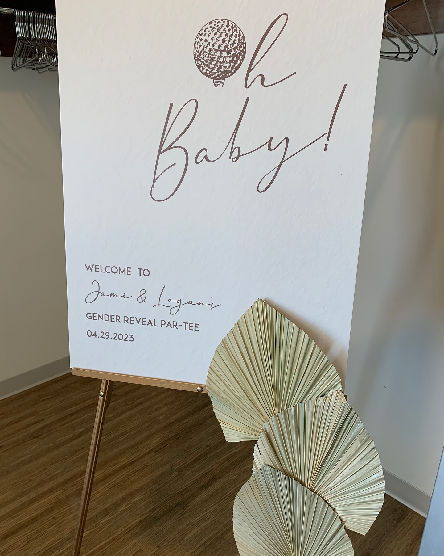 FOAM BOARD SIGN
-
Custom designed baby shower foam board sign. (Stand not included)
Great for weddings, events and more. Various signage options available!
#randellnicoledesigns #customsignage #eventsignage #graphicdesigner