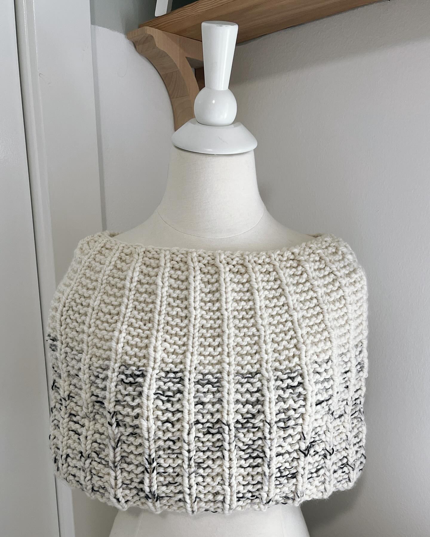 “Laney Cowl” by Carrie Bostick Hoge. I have two of her knitting books. I love her simple patterns. This is my first in a bulky yarn with No 13 needles. Malabrigo in Natural. I worked in a local hand dyed yarn for more interest. Worked up so fast. Great beginner project. Just knits and purls. So cozy ☺️.