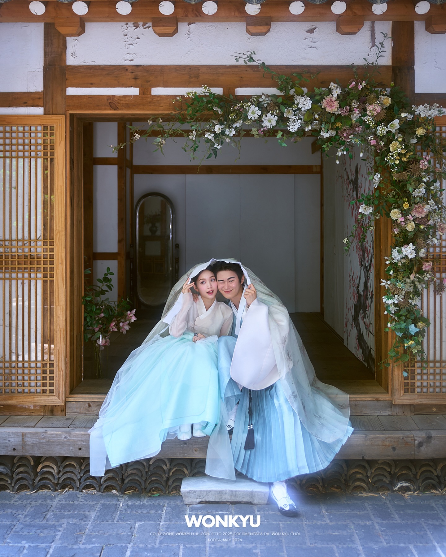 🦋NOBLESSE STUDIO🦋
Our new portfolio shoot for 2025. Noblesse studio is one of our most captivating studios in our incredible studio range. Dreamy and poetic, as though you’ve strolled through an enchanted forest and come straight out of a Korean drama or fairytale.
Our hanbok shoots are complementary with some of our studio options. Shoot us a DM if you are travelling to Korea, and want more information on couple or pre-wedding photoshoots or just want to ask us a question 💌
We’re here to help ☺️✨
•
•
•
#koreaprewedding #koreaphotography #couplephotoshoot #koreancouplegoals #thingstodoinkorea #overseaswedding #studiowonkyuaustralia #koreawedding #sydneyweddingphotographer #sydneyasianmakeupartist #sydneybrides #melbournebrides #asianengagement #sydneyprewedding #bts #behindthescenes🎬 #kdramalovers #kpopaesthetic #kpopidol #korea #koreanphotographer #koreanphotoshoot #韩国婚礼摄影 #seoultrip #koreatrip
#prewedding #koreawedding #韩国婚礼 #asianwedding #asianweddingideas #overseasphotographer #koreaprewedding #koreaphotography #couplephotoshoot #koreancouplegoals #thingstodoinkorea #overseaswedding #studiowonkyuaustralia #koreawedding #sydneyweddingphotographer #sydneyasianmakeupartist #sydneybrides #melbournebrides #asianengagement #sydneyprewedding