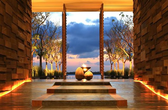 Once a base station for Mayan astronomers, later a presidential retreat for world leaders, today Cancún’s NIZUC Resort & Spa offers a secluded beachfront escape spread among 28.5 private beachfront acres. Set within a paradise of protected mangroves, and lush local foliage facing the white sands of the Mesoamerican Barrier Reef, the second largest coral reef in the world, NIZUC is home to two exclusive beaches and is surrounded by the region’s natural wonders.
Book your NIZUC stay with Kokoro Travel for exclusive added amenities including an airport transfer, daily breakfast, and complimentary spa experiences.
#nizuc #nizucresort #dreamingofnizuc #cancunresort #mexicotravel #rivieramaya #5starresort