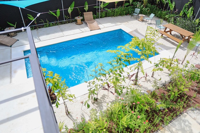 Your peace of mind matters. Magic Place offers a serene, private environment where you can relax and feel safe. With security measures in place and personal service just a message away, you can enjoy every moment with total ease. 🛏️🔐
#privacyandsafety #safestay #magicplacesantateresa #santateresacostarica #vacationrental #longtermstays