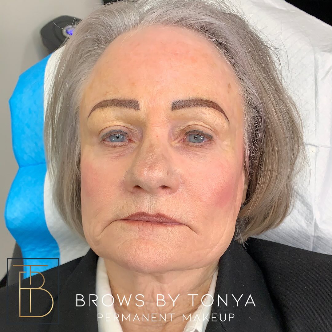 My client was unhappy with her old brows and how they had turned blue. In the picture they appear grey. But in person, they have a definite blue tone. No worries, I tell her. I got you covered!! For her brows, I did a color correction. Man!!!!, what a transformation. We were, both, so giddy!! #colorcorrection #powderbrows #pmuartist #tattooeyebrows #nashvilletn #615 #tennesseetattooartist #tennessee #thrive37075