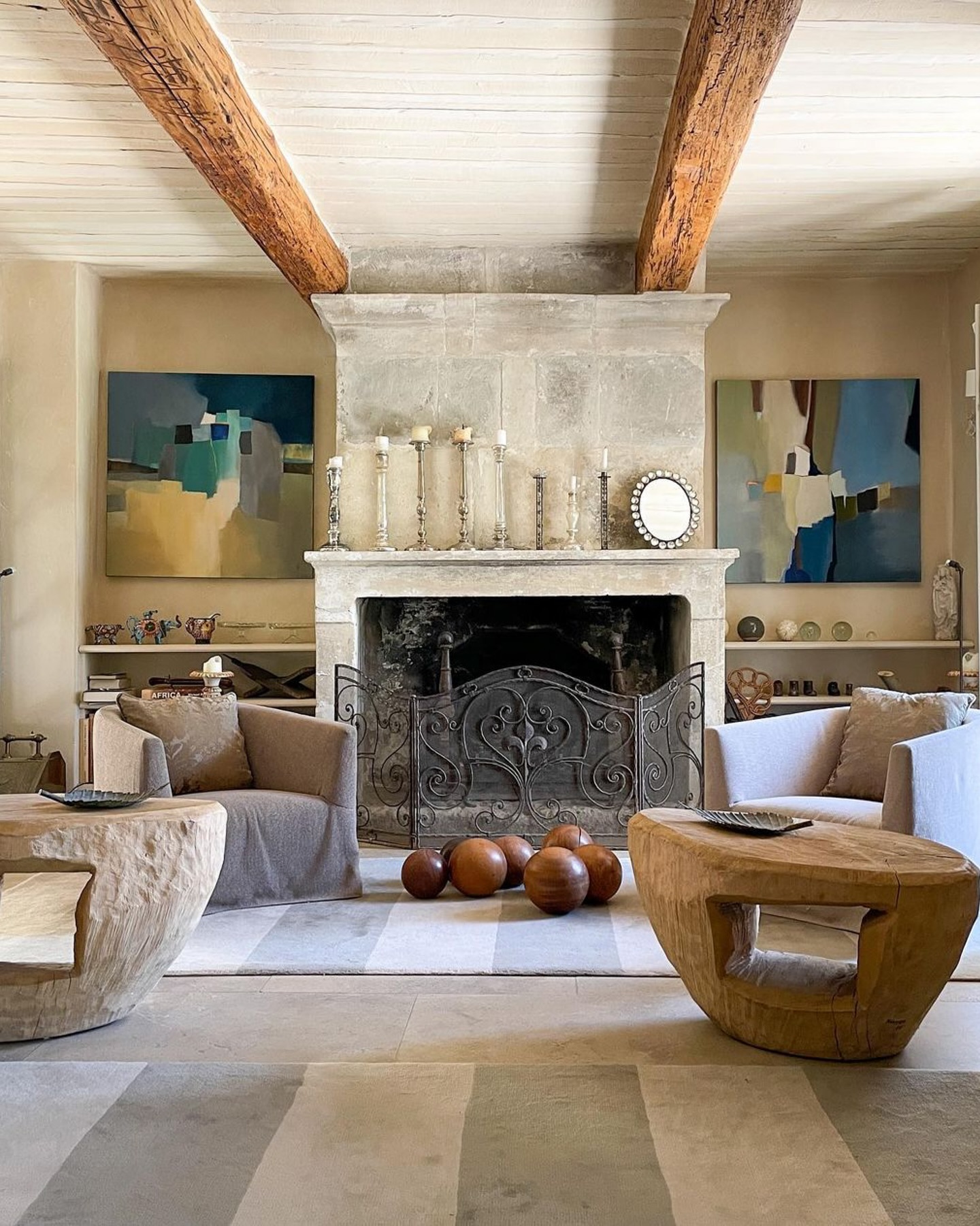 18 century brought into modernity.
.
.
.
.
.
#architecturelovers #chateau #decor #decoration #dreamhome #france #frenchchateau #gascony #thirdhome #historichomes #homedesign #homes #interior #interiordecor #interiordecorating #interiordesigner #interiorinspiration #interiorinspo #interiors #interiorstyle #interiorstyling #livingroom #luxuryhome #luxuryinteriors #mansions #neutraldecor #alpilles #vacationhome #luberon #worldofinteriors