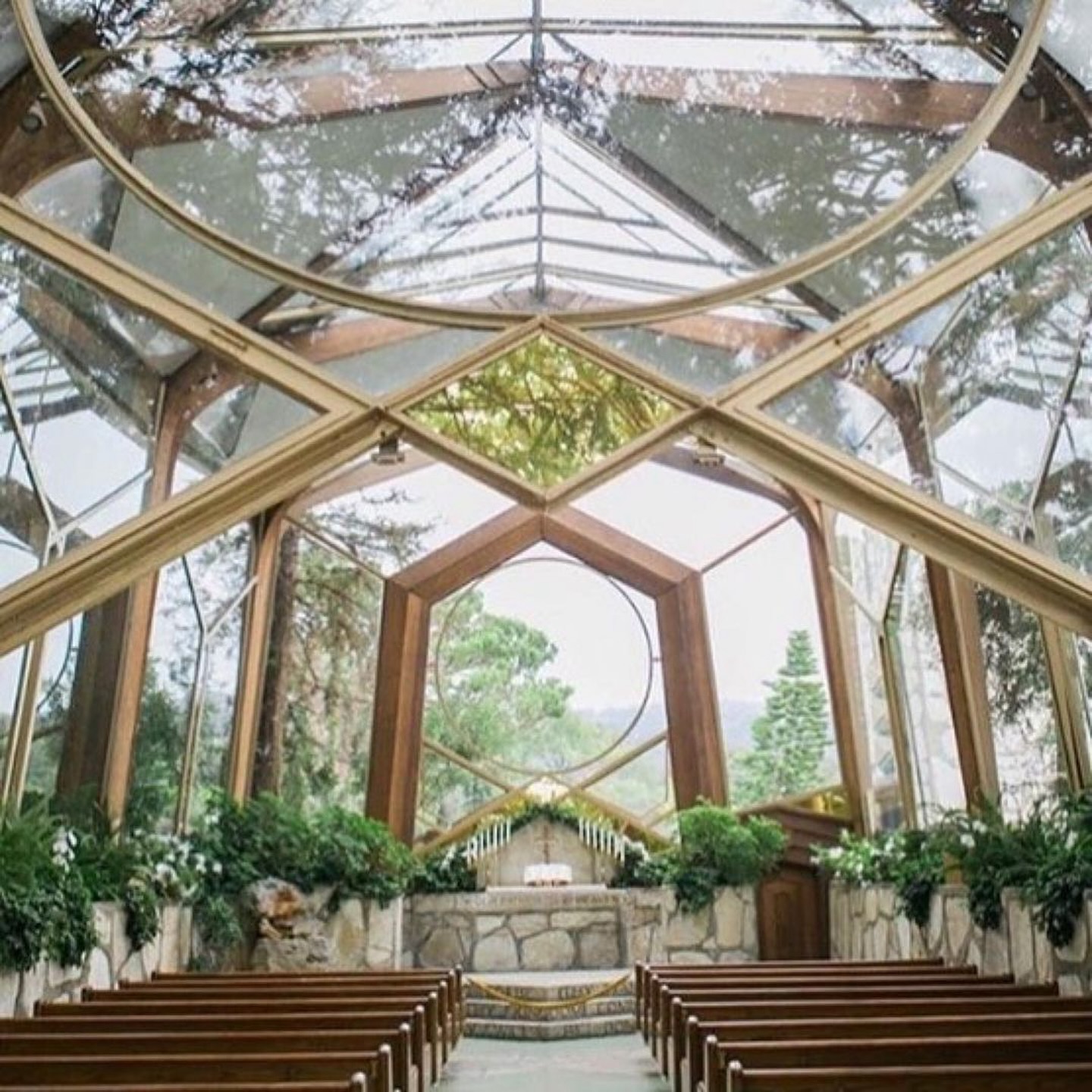 I thought it would be good this Sunday to make a post in memory of the most special place I found on earth, The Wayfarers Chapel, the beacon on the hill, above the Harden Villa where we lived when I was a teenager was always my dream and escape. I was married here and even after living in Germany for 15 years, came back to have my youngest daughter christened here because of its specialness and the complete acceptance the Swedenborgian religion provides its followers. I’m so sad this place had to be dismantled and stored to be saved, but am happy they didn’t let it fall into the ocean. Can you imagine this as a ride hall? I certainly can!! Happy Sunday!
.
.
#wayfarerschapel #dreams #loydwright #frankloydwright #glasschapel #sunday #reithalle