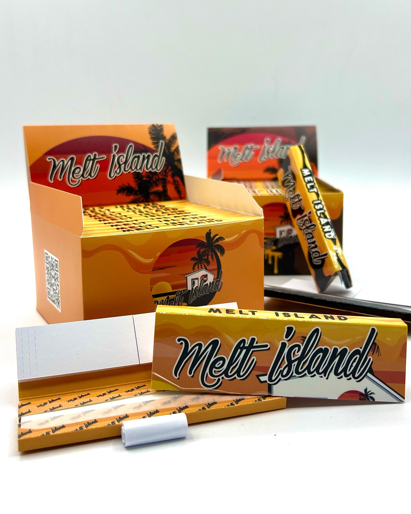 Papers King Size, unlimited possibilities of customization and finishes.
๐ WWW.TRAPHOUSESTICKERS.COM ๐
#rollingpapers #cartine #customproduct #graphicdesign #custompackaging #traphousestickers #tenerife