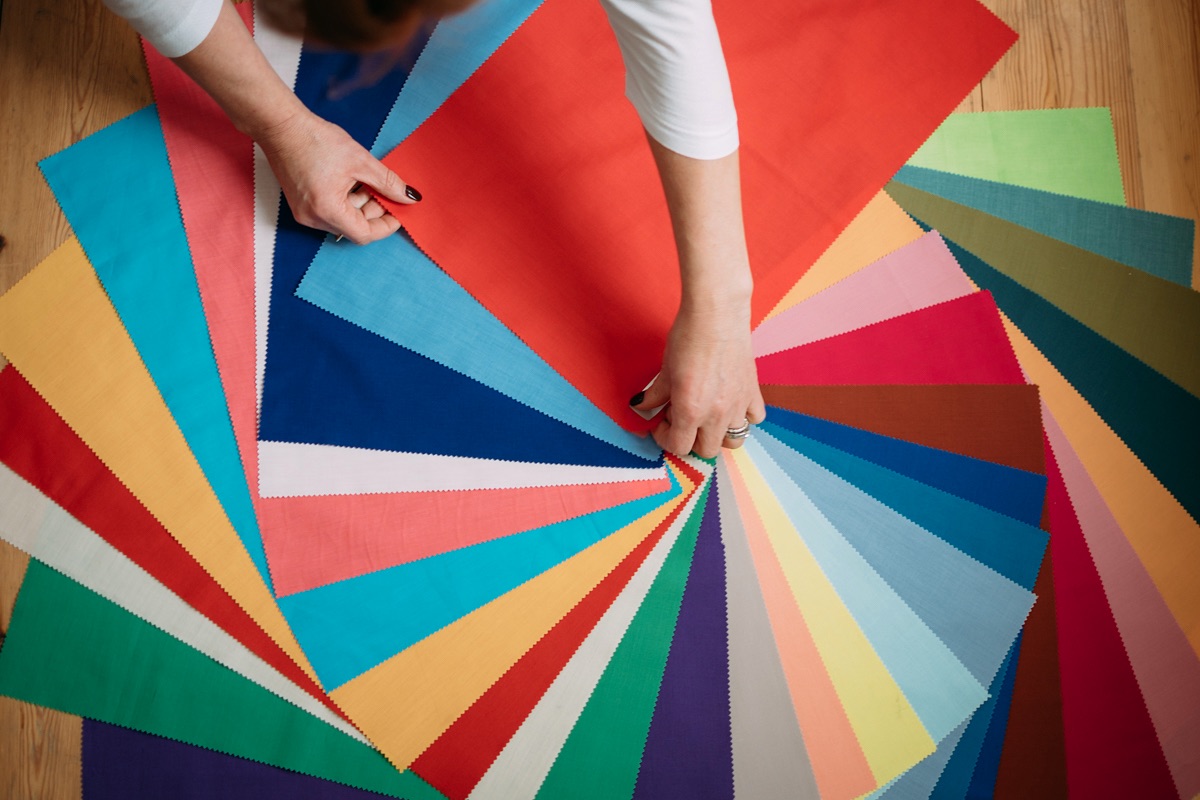 Colour Analysis 🌈
IS BACK!!
Gen Z and millennials are bringing back the popularity of the colour analysis thanks to the updated digital approach.
Building a sustainable & cohesive wardrobe that functions well can be a struggle. That’s where a Colour Analysis by Wilma @wgimage comes in. It helps you refine your unique style and discover what truly suits you. This empowering knowledge will stay with you for a lifetime.
Colour Analysis provides a framework to work within und ultimately reduces the range of options and feeling overwhelmed with too many options whilst providing reassuring guidance.
#colouranalysis
#imageconsultant
#colouranalyst
#personalstylist
#stylecoach
#personalshopper
#wardrobemistress
#christmasgift
#colour
#confidence
#capsulewardrobe