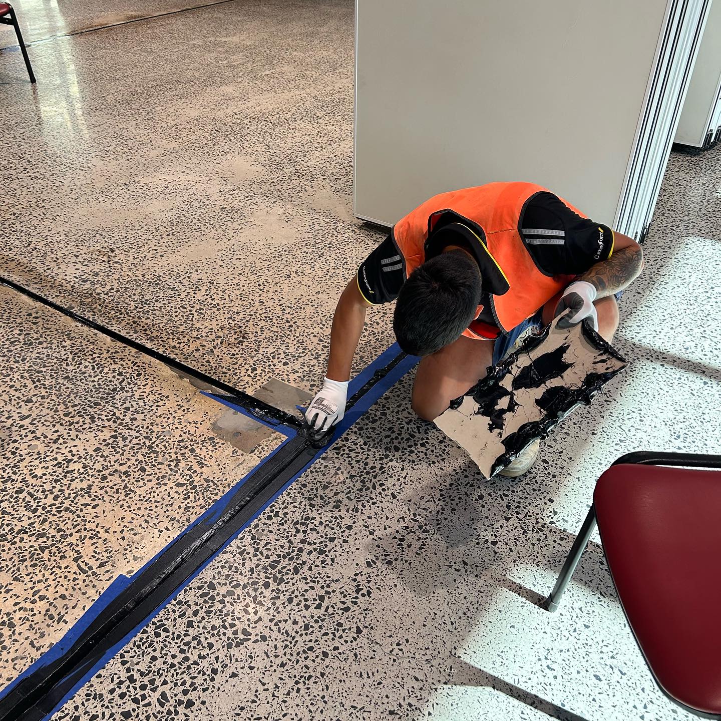 Earlier this year, the team did an incredible job caulking expansion cuts in polished concrete. Precision and quality at its finest!
#cuttingforce #cutting #tyrolit #hilti #australia #melbourne #gippsland #traralgon #coredrilling #cutting #grinding #concrete #scaning #flushcutting
#ringsawing #wiresawing #handsawing #roadsawing #generator #furphy #site #construction