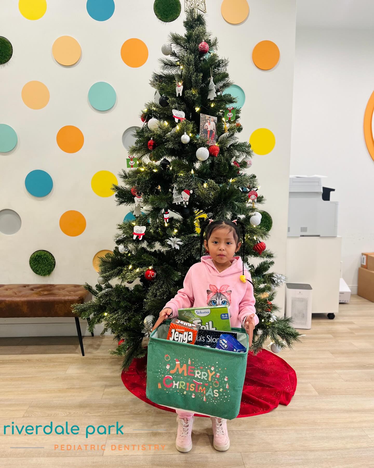 One of our giveaway winners! Congratulations Leslie!