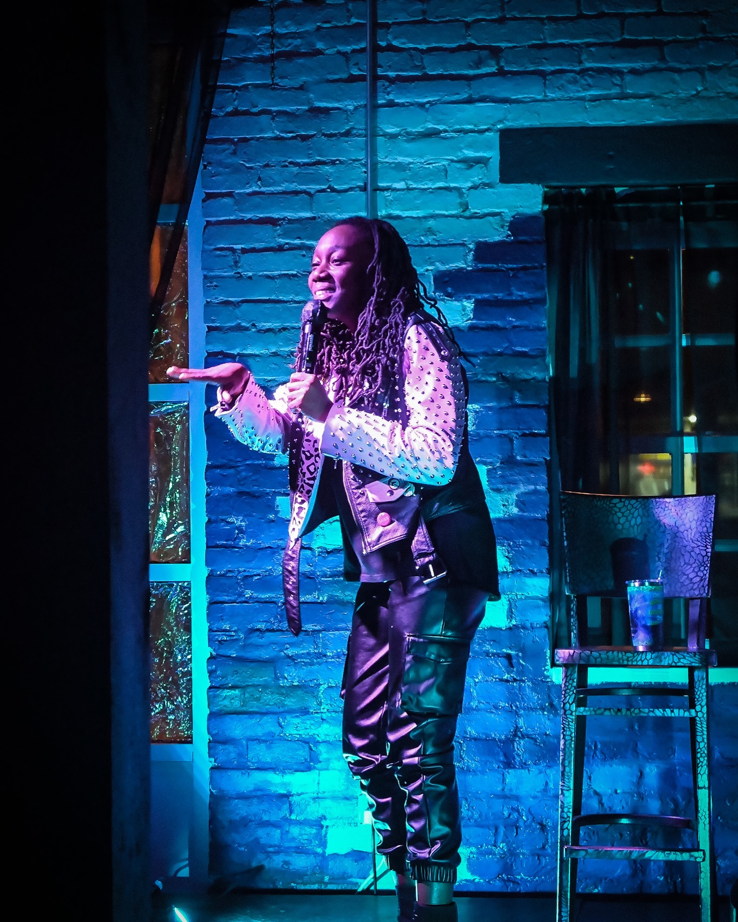 Did you miss the Diverse Divas of Comedy show?? Well I’ve got a some good news! The same creators will be back next month with another laugh filled night 🔥
Keep an eye out for information about this upcoming show! Also, are you or someone you know into throwing comedy events? Reach out to us with ideas and let’s collaborate ✨
.
.
.
#rva #richmondva #rvacomedy #richmondcomedy #rvaevents