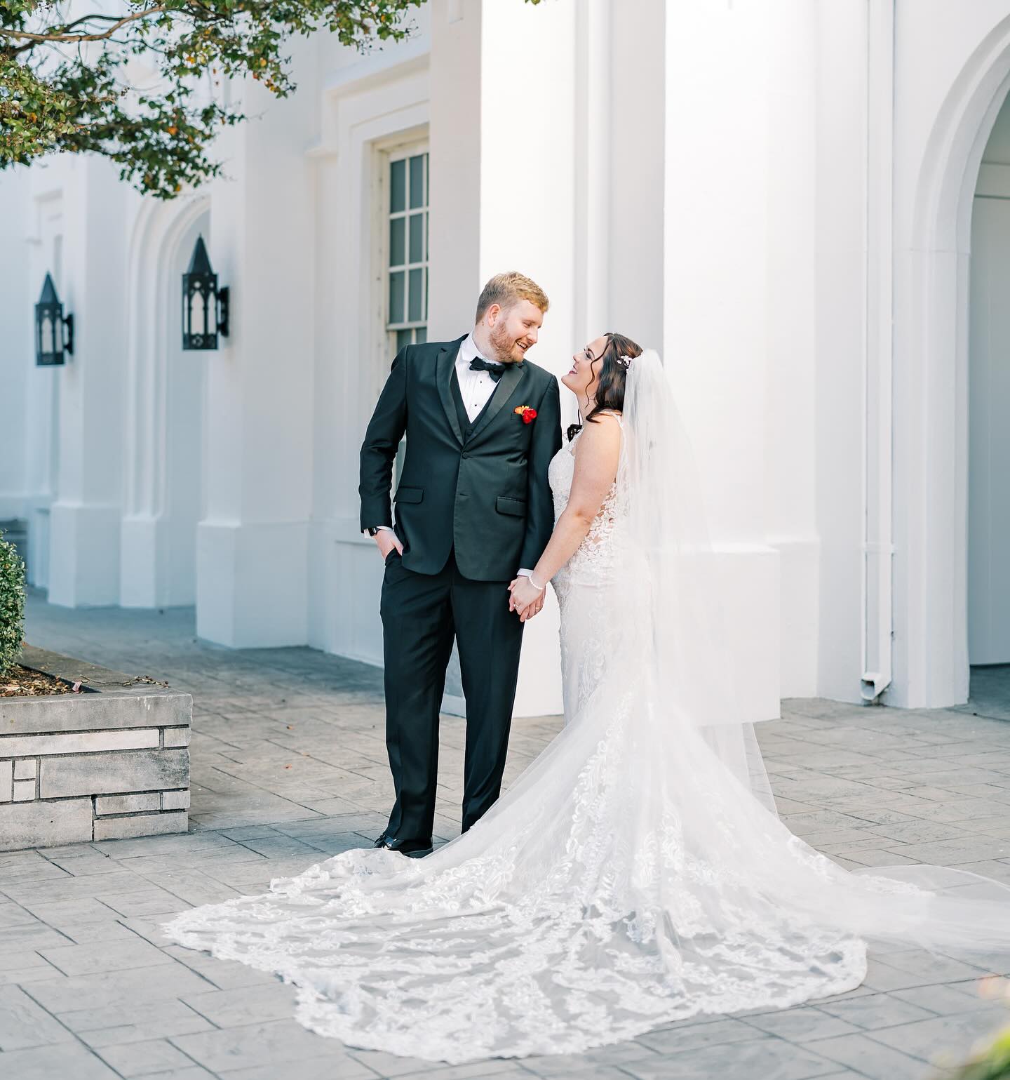Are you planning to have separate locations for your ceremony and reception? Then you DEFINITELY need a wedding planner! Two locations can be tricky, so let us take that worry off your shoulders! Follow the link in our bio to schedule your consultation ✨
EP Bride: @ashleyhaynes118
Planning: @weddingsbyep
Ceremony: @holyspiritcatholic
Reception: @roundhouseweddings
Catering & Bar: @mobhuntsville
Floral: @rustyroosterfloristandgifts
Reception Florals: @gwynn.pyle
DJ: @ledorange
Cake: Sweet T’s
Photography: @madisonmartinphotography
Videography: @robertsonfilm
Rentals: @rentalallneedz @gqlightmosphere
HMU: @relook_artistry
Bridal: @kathleensbridal
Dress Designer: @colbyjohnbridal
Bridesmaids: @azazieofficial
Suits: @generationtux
#alabamaweddingplanner #tennesseeweddingplanner #weddingplanning #weddinginspo #weddingstyle #justweddingthings #trendyweddingideas #downtownwedding #mrandmrs #newlymarriedcouple #brideinspiration #weddingmoodboard #weddingday