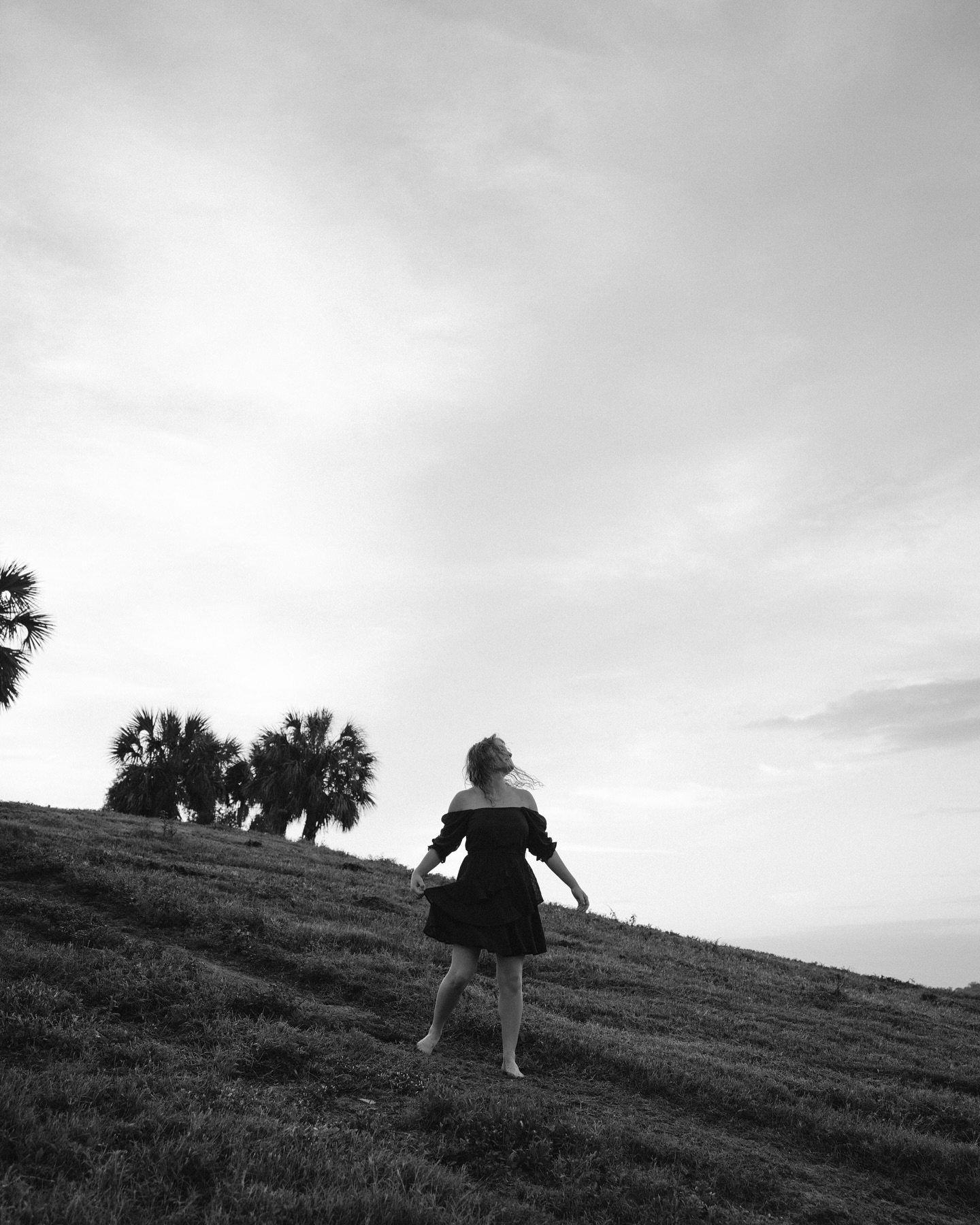 seeing all my grads start college this week is making me emo
⠀⠀⠀⠀⠀⠀⠀⠀⠀
++ these sweet shots of @ellarianne are finally getting the permanent spot in the feed they deserve