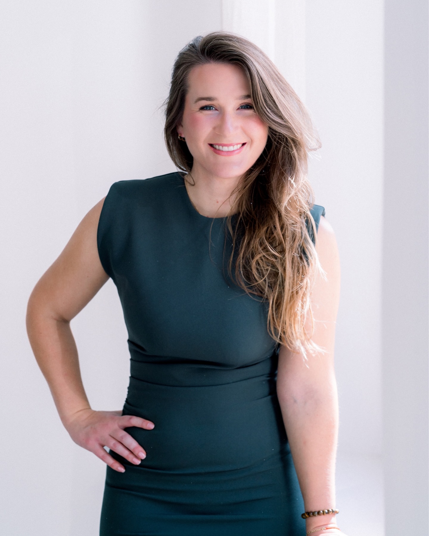 🇺🇸 Dear Instagram community,
I thought it was time for a proper introduction:
Hi, I’m Estelle! It’s great to meet you.
I am the Founder and Lead planner behind Enamored&Motion.
As a destination wedding planner specialized in upscale and bespoke events, my focus on creating intimate and romantic events tailored to the couple’s image is truly commendable.
Being fully bilingual in French and English, and proficient in Spanish, allows me to work seamlessly with couples of various origins and nationalities. I deeply value the importance of connecting between cultures. I am dedicated to optimizing brides and grooms’ expectations by offering a service that is adapted to their unique backgrounds.
With Love,🤍
Estelle
— —
🇫🇷 Chère communauté Instagram,
J’ai pensé qu’il était temps de faire une véritable introduction :
Bonjour, je suis Estelle ! C’est un vrai plaisir de faire votre connaissance.
Je suis la fondatrice et wedding planner principale d’Enamored&Motion.
En tant qu’organisatrice de mariages de destination spécialisée dans les événements haut de gamme et sur mesure, je m’efforce de produire des événements intimes et romantiques adaptés à l’image du couple.
Etant parfaitement bilingue français et anglais, et maitrisant l’espagnol, je travaille en toute fluidité avec des couples d’origines et de nationalités diverses. J’apprécie profondément l’importance du lien entre les cultures. Je me consacre à optimiser les attentes des mariés en leur offrant un service adapté à leurs parcours uniques.
J’ai tellement hâte de tous vous rencontrer en personne!
Avec Amour🤍
Estelle
Photo by @cynthiareinkephotography
#introduction #introducing #whoiam #welcome #nicetomeetyou #franceweddingplanner #provenceweddingplanner #eventplanner #weddingplanner #destinationweddingplanner #destinationweddings #brides2024 #bridestobe #enamoredandmotion