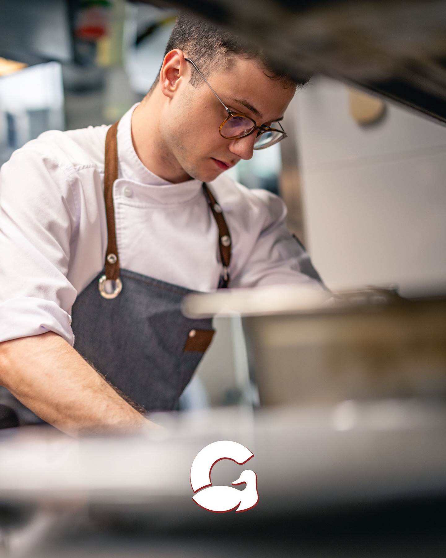 🌟 Ne ratez pas notre événement spécial : Atelier le chef Xavier Deschênes, du Saint-Amour ! 🍴
🎟️ Places limitées ! Réservez vite ! Lien en bio
Joignez-vous à nous pour découvrir les secrets de la préparation du foie gras lors de cet atelier exclusif au Festival du Foie Gras. Apprenez à déveiner un foie gras et créez une délicieuse terrine sous la direction du chef Xavier Deschênes. En bonus, repartez avec la recette cuisinée et votre propre foie gras ! 🍽️
🎁 Parfait cadeau pour la fête des mères !