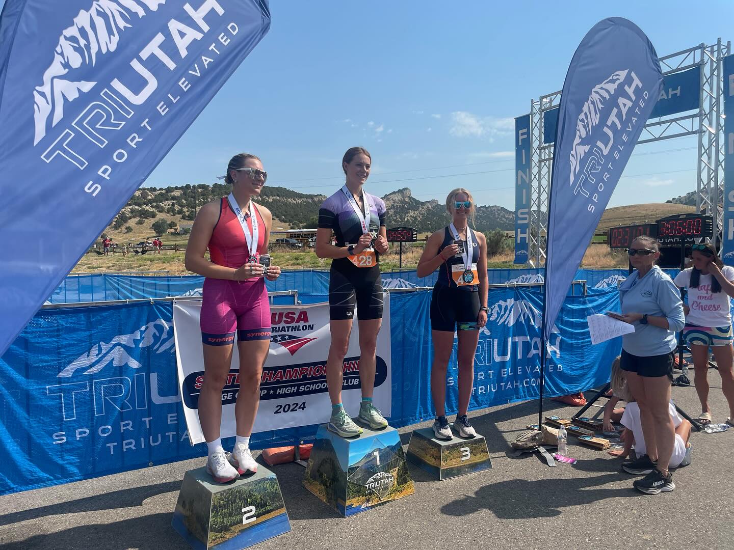 Another one of our awesome clients showing us how it’s done. This past weekend, Morgan got 3rd place in her first ever triathlon. Great work Morgan!
#triathlon #podium #echotriathlon #sprinttriathlon #nutrition