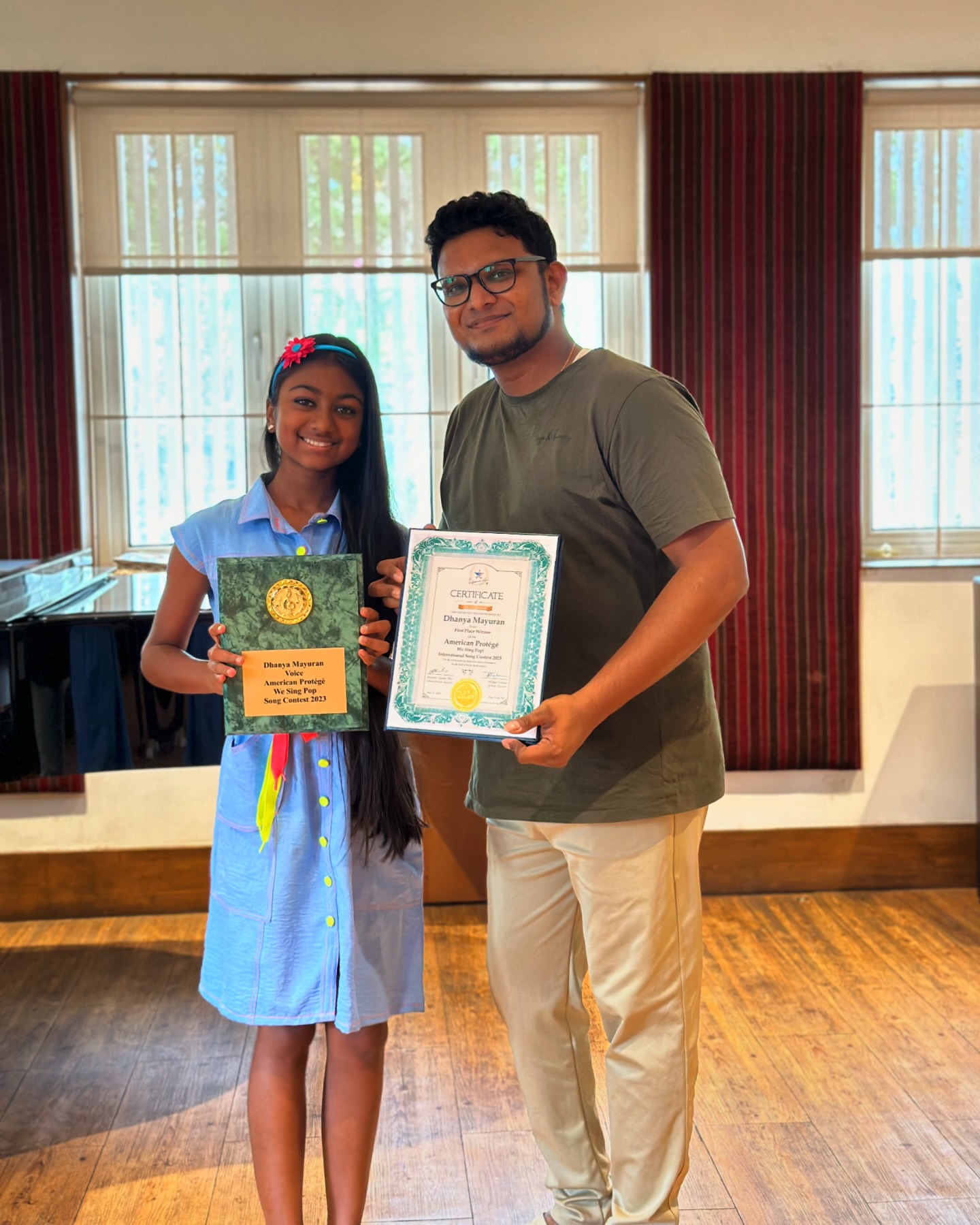 Very proud to share my Piano student from KMMC who also sings where she has won 1st prize in western vocals competition in Carniege Hall in newyork 🥰🥰🥰
#proudteacher #proudmentor #pianostudent #newyork