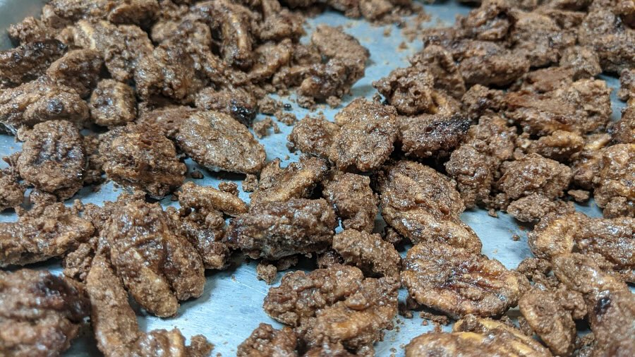 Who says it’s just for the boardwalk? We finally brought back our homemade roasted nuts just in time for the (hopefully) warming weather. Come buy a pack of our pecans, almonds, or roasted cashews for $5.25, or buy three packs for $12.50! Perfect as a gift or as a treat just for you :)