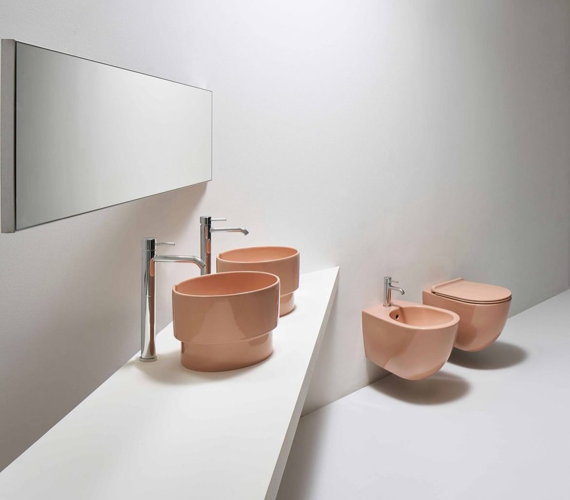 Immerse yourself in a realm of refined elegance with Simas Ceramics. Picture a bathroom where color and contemporary fixtures come together, crafting a private sanctuary where relaxation meets unparalleled style. Let this space be your haven, where luxury knows no bounds. Discover more and let your inspiration flow with each sophisticated piece. @ceramicasimas
#ceramicasimas #contemporarydesign #designgallery
#designlimitededition #luxurylifestyle #bestinteriordesigners
#luxuryliving #covethouse #elledecor #architecturaldigest
#collectibledesign #artanddesign #romedecor #italyinteriors
#bathroominspo #bathroomdecor #bathroomfurniture
#luxurybathroom #furnituredesign #bathroomgoals
#luxuryfurniture #architecturaldesign#parisontario #brantford #stgeorge #simcoe