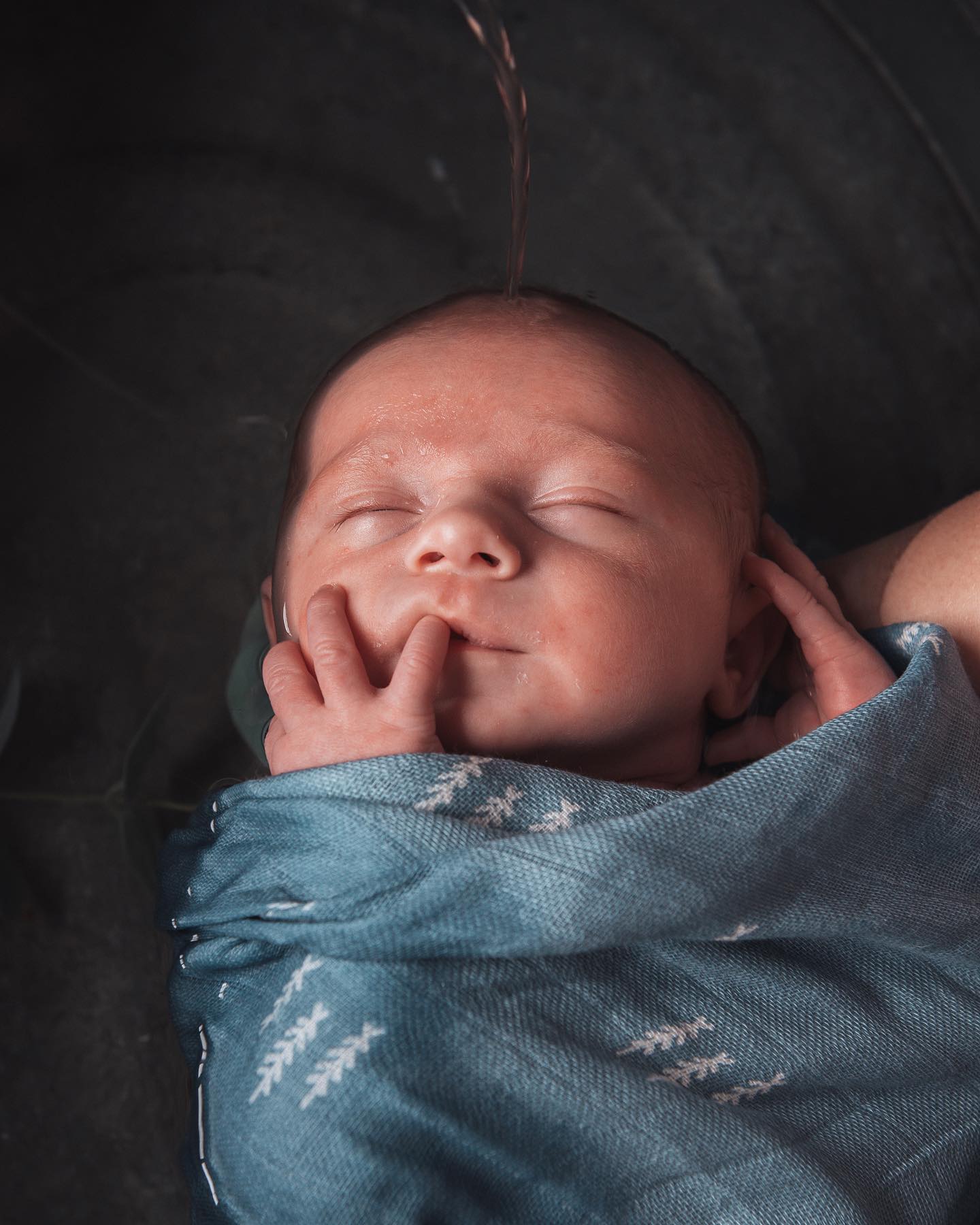 Joseph ✨🤍
#bainenveloppé #bainenveloppéreims #bébé #bebereims #maman #mamanreims #reims #photographereims #photographereimsgrossesse #photographereimsnaissance #photographereimsfamille #accompagnanteparentale #parents #parentalité #maternité