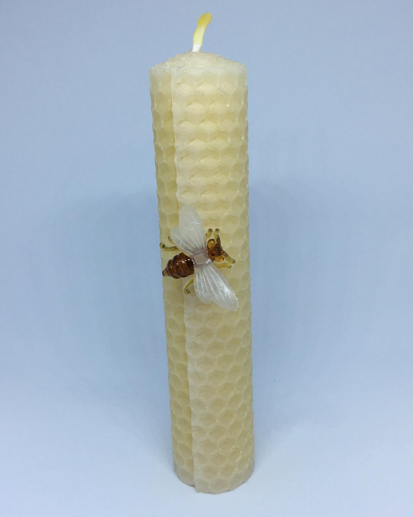 Need a candle for your valentines meal? 💘. https://thekindbeecompany.etsy.com/listing/997760976. .
.
.
.
.
.
. #candle #candles #valentine #love #beeswax #beeswaxcandles #beekeeper #light #valentines #tablecandles #valentinesmeal #etsy