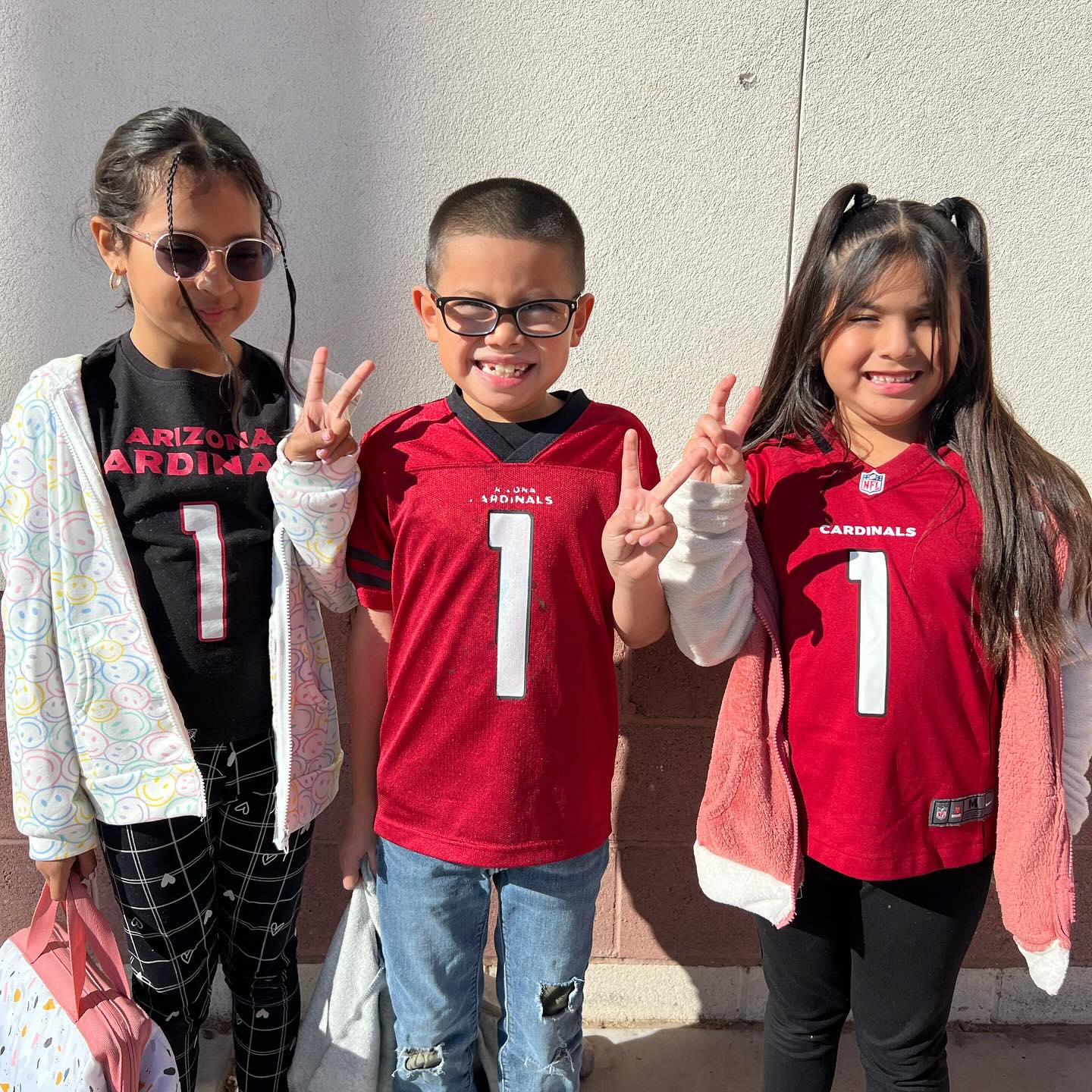 In support of our first basketball of the season and our 100th day of school…It’s officially SPIRIT WEEK! Sports Team day was a huge success!!!
#schoolspirit #adpeagles #friendlyhouse #elementaryschool #charterschool