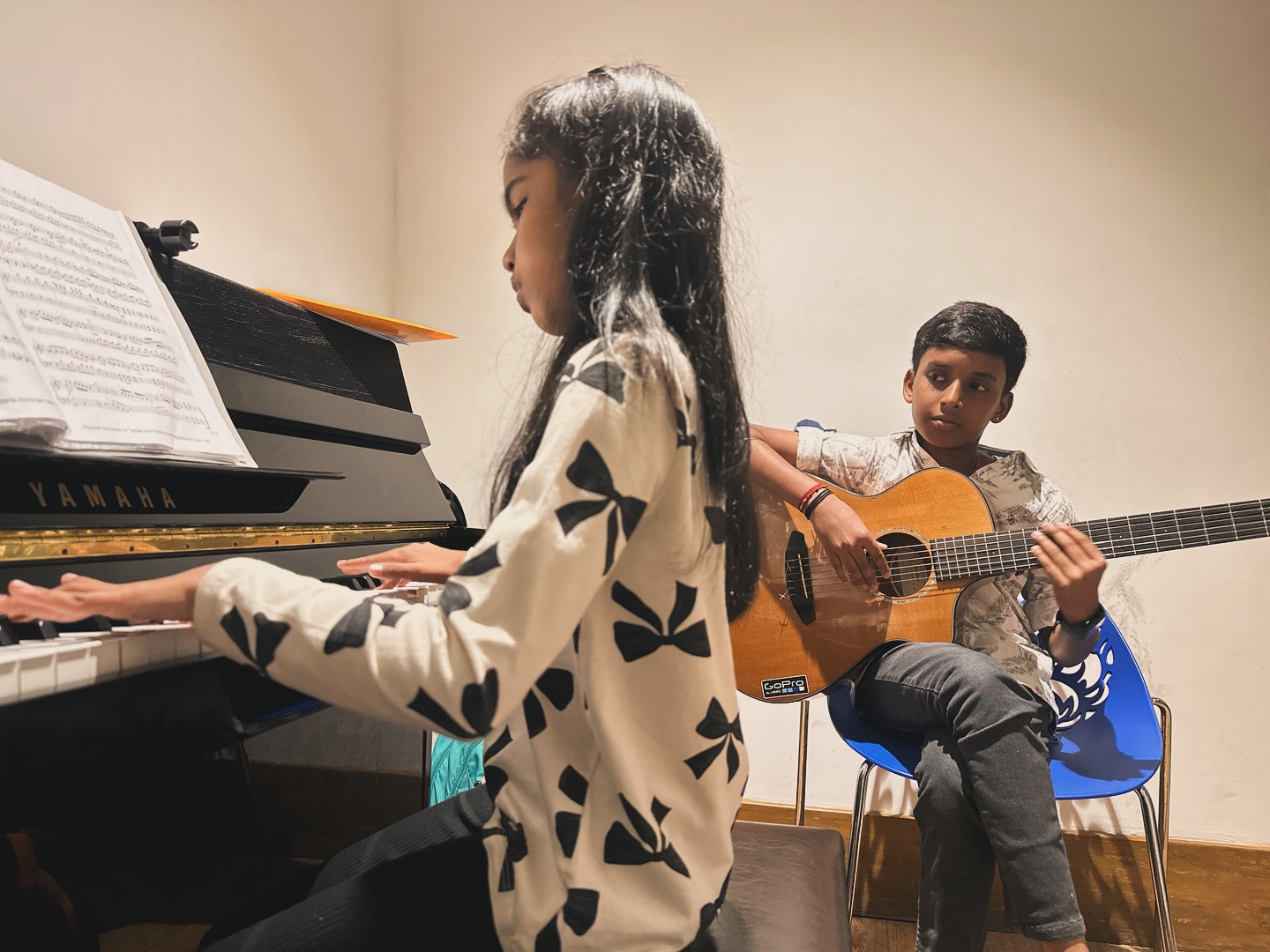 Happy Weekend ! Happy Sunday ! ❤️
#sundayvibes #music #pianolessons #tamilpianolessons #kids #picoftheday