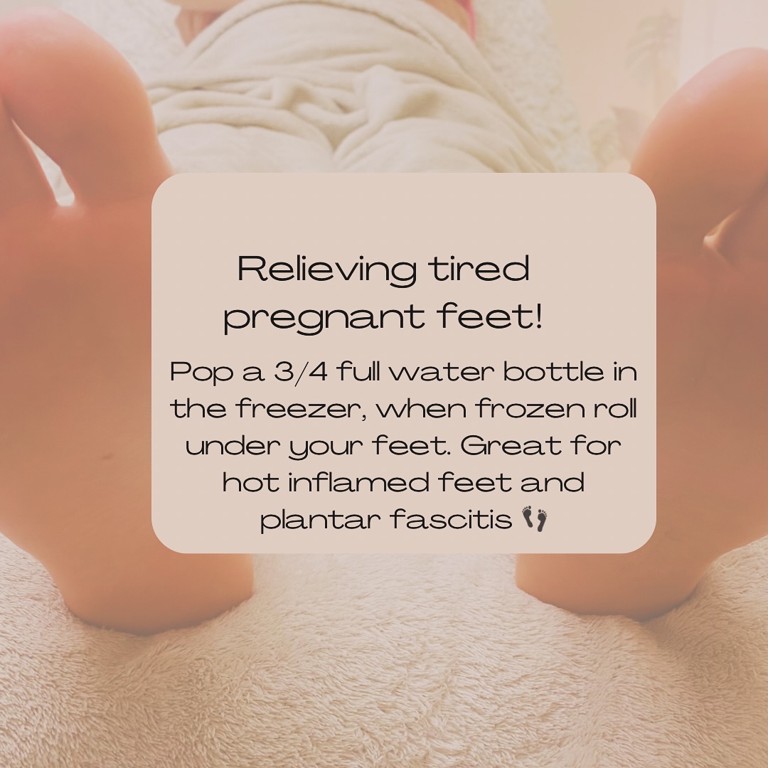 Yesterday was a day of lovely pregnant clients so I’ve been thinking of those tired hot feet today 🤰
Here’s a tip for hot feet today, get your water bottles in the freezer and roll when frozen with your feet for about 5 minutes. If you struggle with plantar fasciitis it’s great to really work the feet by using your toes too when rolling the bottle.
Reflexology is also another great way to help with reducing inflammation and stress in the feet 👣
Get in touch to find out how reflexology can help you ☺️
#pregnancyreflexology #selfcarepregnancy #hotweathertips #plantarfasciitis #reflexology #marketdeeping #stamfordmummies #uniquebirths