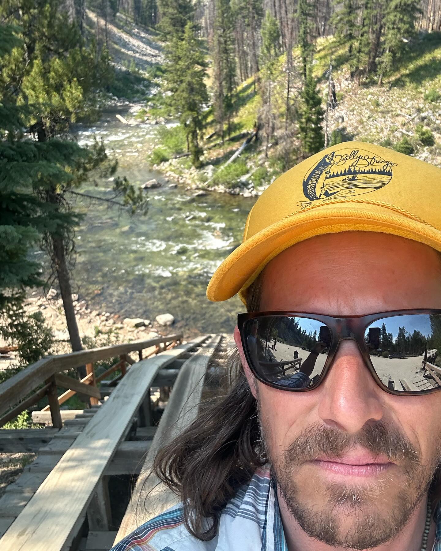 Feels weird to be back on social. About as weird as sliding a 1000 lb raft down a 50* ramp. #middleforkofthesalmon #sketch #boatramp #idaho #whitewater #safetythird