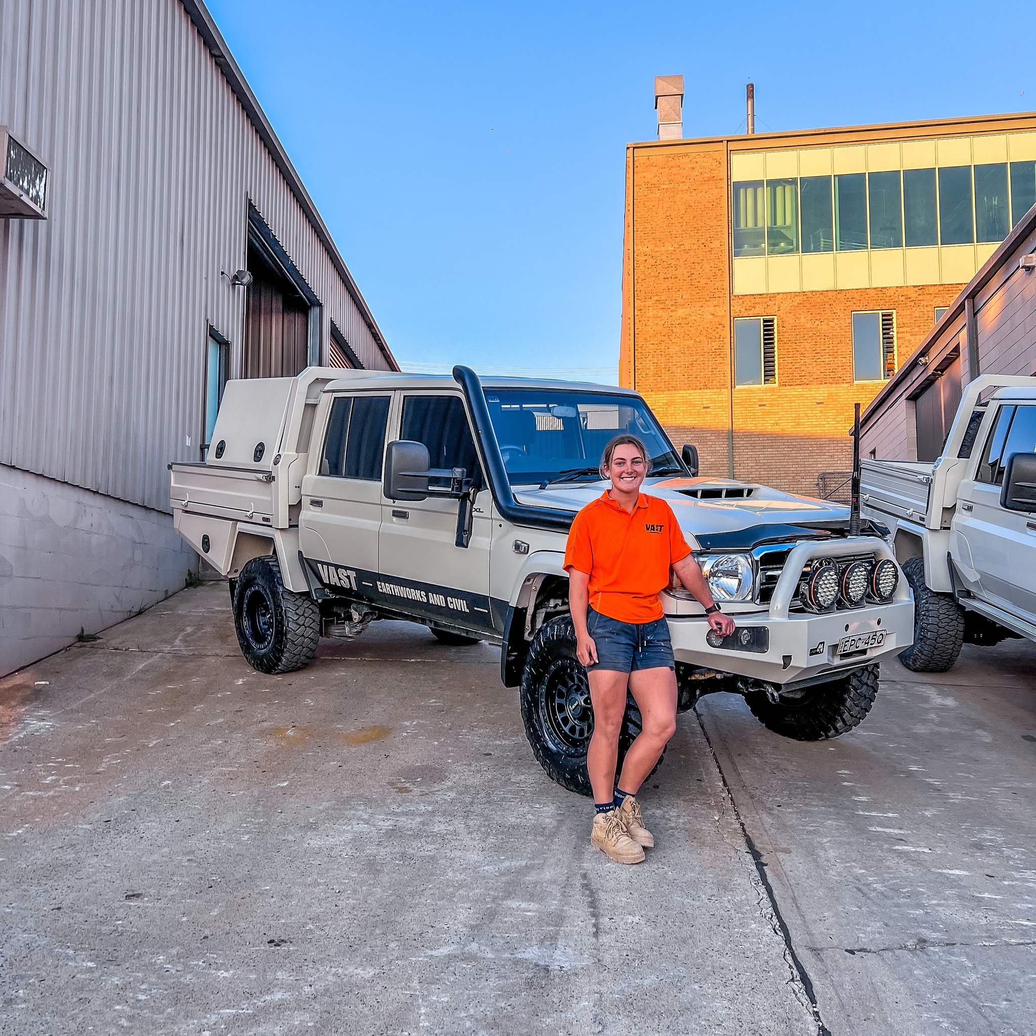 @mollychidgeyy took the keys to her new work truck today. Smiles ear to ear, congrats Molly, hard work pays off! If anyone sees her cruising round be sure to give her the cruiser wave! 😆💪🏽