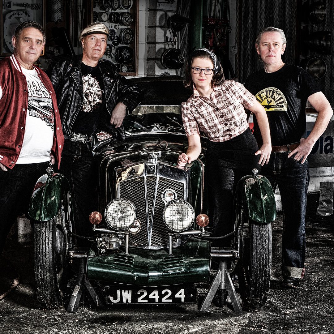 Liebe Gäste und Freunde des Kaliforni
Diesen Freitag 13. September ist wieder Music & Wine mit Crashingcars . It`s only Rock`n Roll, but...
Frisch gepfeffert mit Rockabilly und gesalzen mit einer tüchtigen Prise Boogie! Ein Music und Tanzabend vom feinsten. Ab 18h30 Tapas & Weinbuffet. Konzert ab 19h30. Eintritt Konzert CHF 25.00. Reservierung empfohlen. Ich freue mich auf euch! Bis glii… herzliche Grüsse vom Kaliforni Marco Casanova
#konzert#grottokaliforni#walenstadt#walensee#tapas#bioweine#weingut#casanova#weinpur#tanzen#stimmung#willkommen