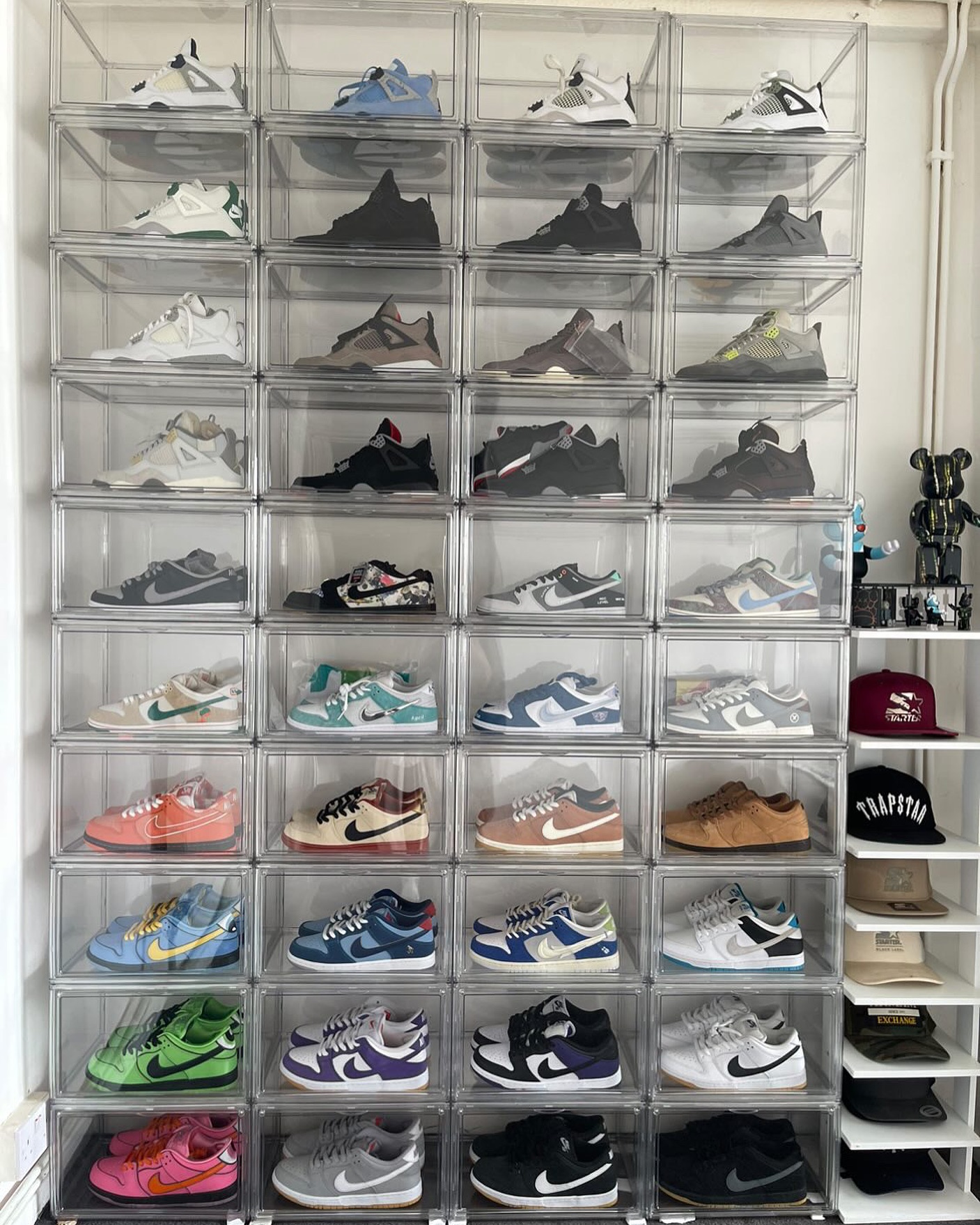 What a set up from @marc_tottenham_2 what pair catches your eye 👀💎
#hypebeastkicks #thesolesupplier #offspringhqcommunity #snkrskickcheck #sneakerhead #footlockereu #sneakerreel #trendingreels #reeltrending #reeltime #reelsinstagram #reelitfeelit #smallbusiness #reelgood #reelsinsta #explore #reelsdaily #reelsinsta #instareels #reelsviral #reelstrending #reelstrend #reeltrends #sneakerevent #shoestorage #insock #displayboxes #jordan1 #nikesb #supreme