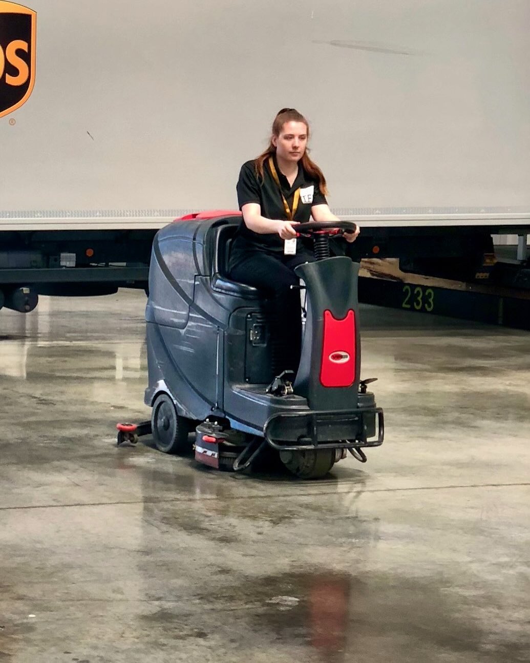 🚧✨ **TFS Group: Keeping Your Warehouse Clean & Efficient!** ✨🚧
At TFS Group, we understand that a clean warehouse is essential for safety and smooth operations. Our expert team provides tailored warehouse cleaning solutions designed to handle the toughest environments, ensuring your facility stays organized, safe, and productive.
✅ Heavy-duty floor cleaning
✅ Dust & debris removal
✅ Equipment & machinery sanitation
✅ Compliance with safety standards
Whether it’s routine maintenance or a deep clean, TFS Group is here to keep your operations running smoothly!
📞 Ready for a spotless warehouse? Contact us today!
#TFSGroup #WarehouseCleaning #IndustrialCleaning #CleanWorkspaces #SafetyFirst #EfficientOperations #DeepClean #WarehouseSafety #ProductivityBoost