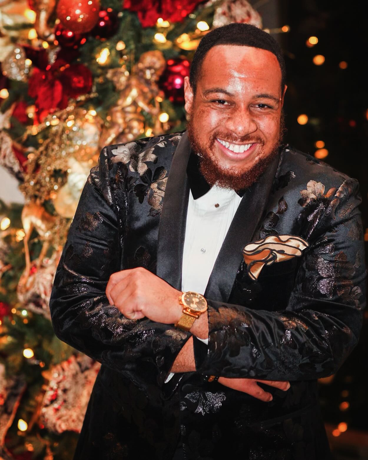 This is 30!!! I’m so grateful for this birthday. I have amazing family and friends, an incredible church family, a dope work team, and I feel more aligned with my full self and my purpose than I have in a while. To everyone who showed love today, thank you! ⠀
⠀
Everyone says the 30s are where it’s at, so for everyone who’s 30 and older, GIVE ME SOME ADVICE FOR THIS DECADE below! 👇🏽⠀
⠀