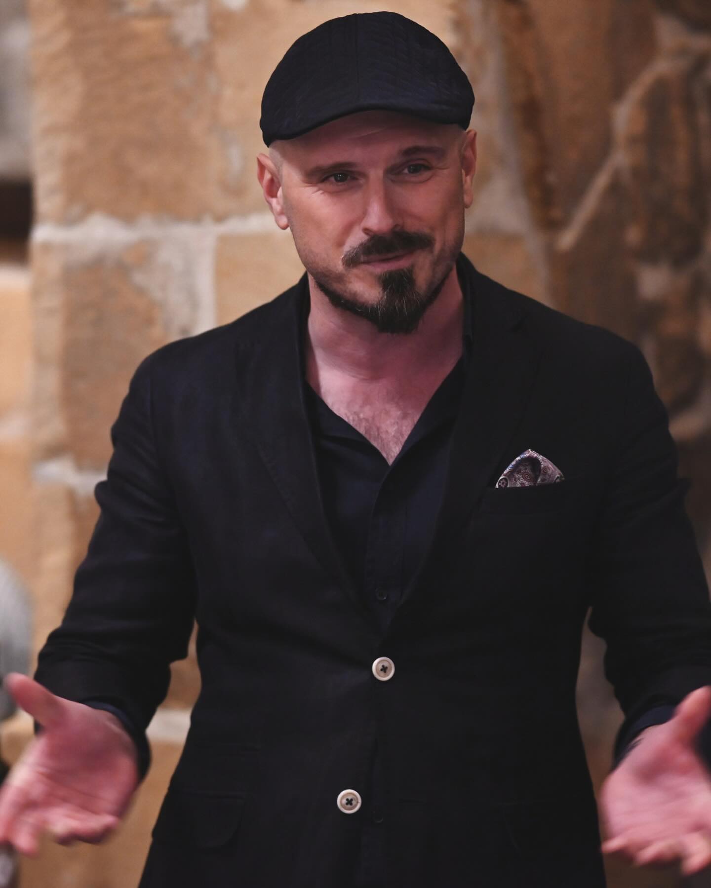 We are thrilled to have collaborated with George Larry Zammit at @maldonadobistro Our shared passion for local produce made for a truly magical evening, filled with enchanting stories, exquisite cuisine, and delightful company.
The event was an extraordinary culinary journey, with seven meticulously paired wines enhancing six remarkable local dishes, each evoking cherished childhood memories. The nostalgic aroma of burnt onions mingled with the rich flavors of baked pasta, transporting us back to simpler times. Every bite and sip was a testament to the beauty of our local heritage and the skill of our artisans.
A special thanks to @FarsonsDirect for making this enchanting event possible. We eagerly look forward to the next opportunity to celebrate the rich tapestry of our culinary traditions.