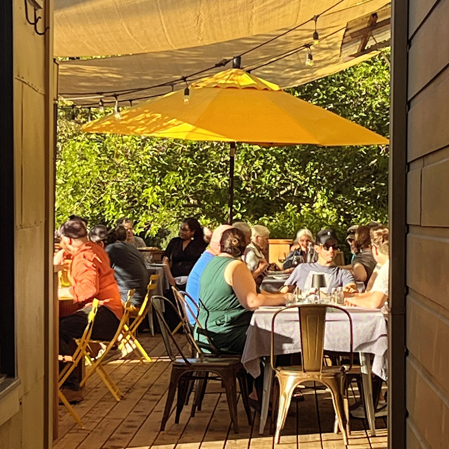 come check out the new deck and outdoor seating….and all the delights.
#outdoordining
#offspringboonville
#woodfirepizza
#handmadepasta
#andersonvalley
#boonville
#mendocino
#warmsummernights