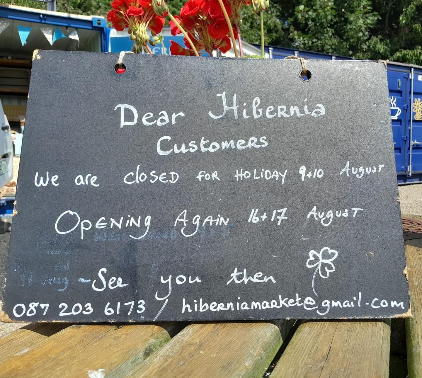 We’re taking a well-deserved break this weekend! The shop will be closed on the 9th and 10th of August, and we’ll be back on the 16th and 17th.
See you all soon! 🍀